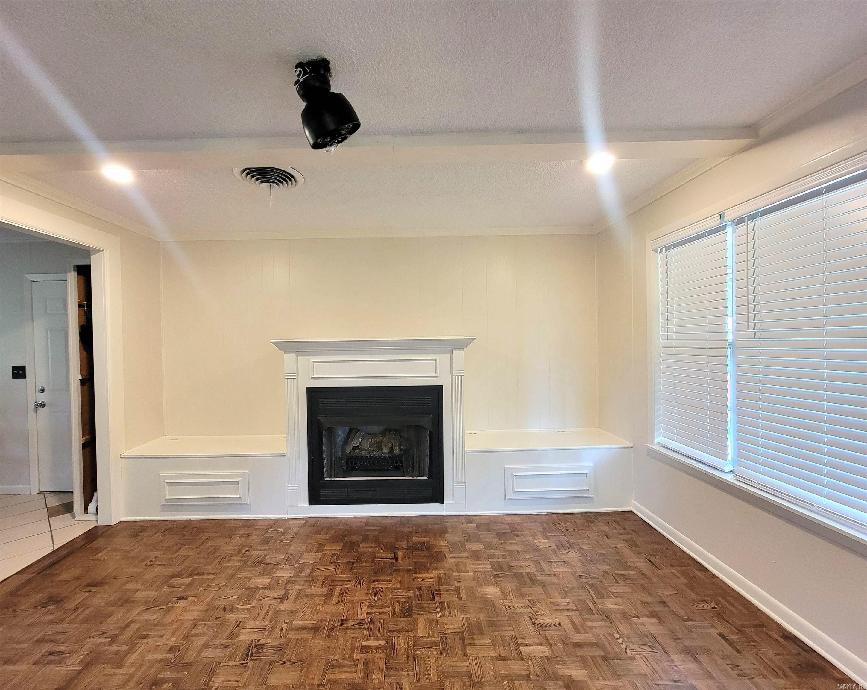 2304 W 47  Pine Bluff, AR