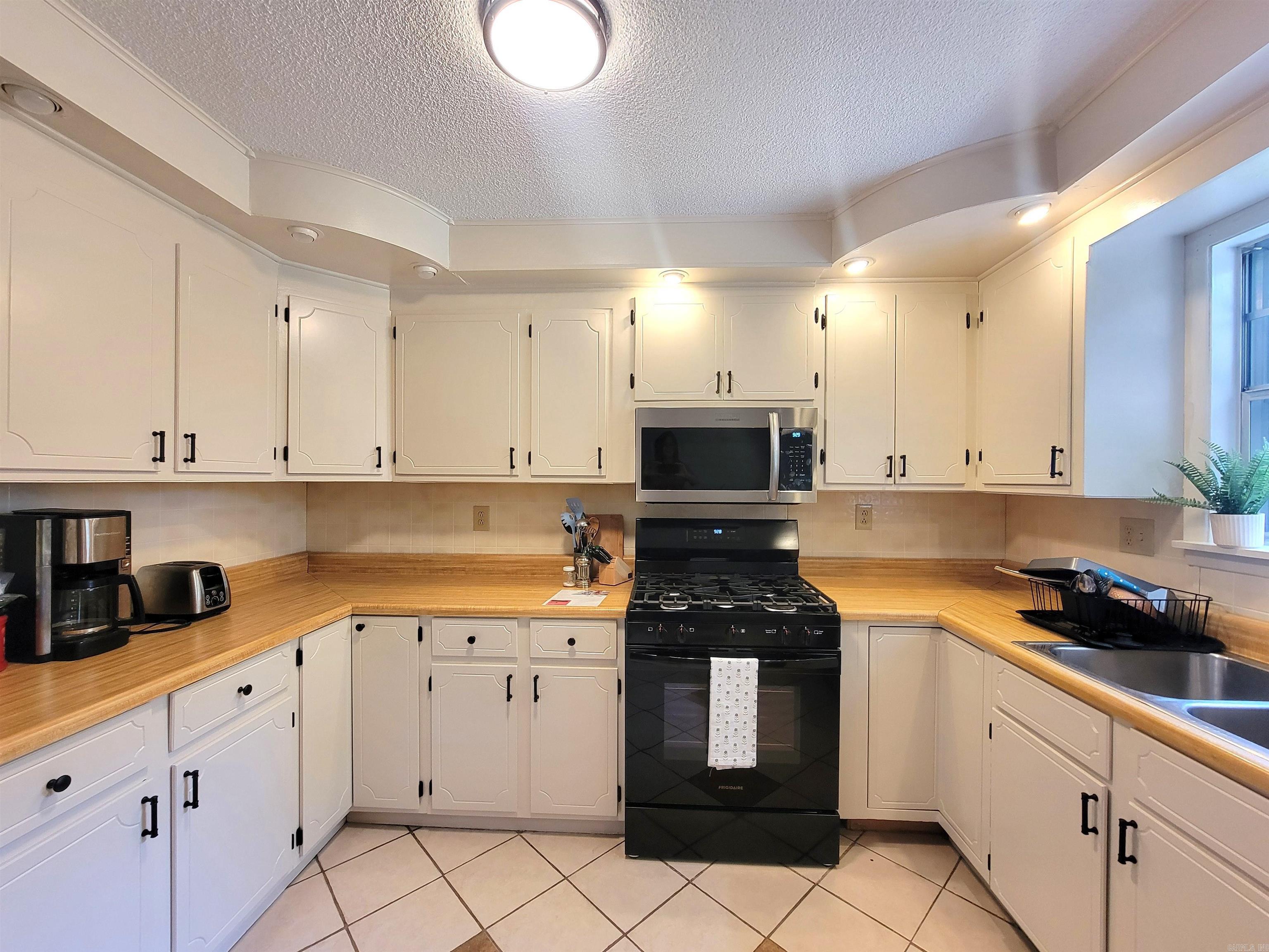 2304 W 47  Pine Bluff, AR