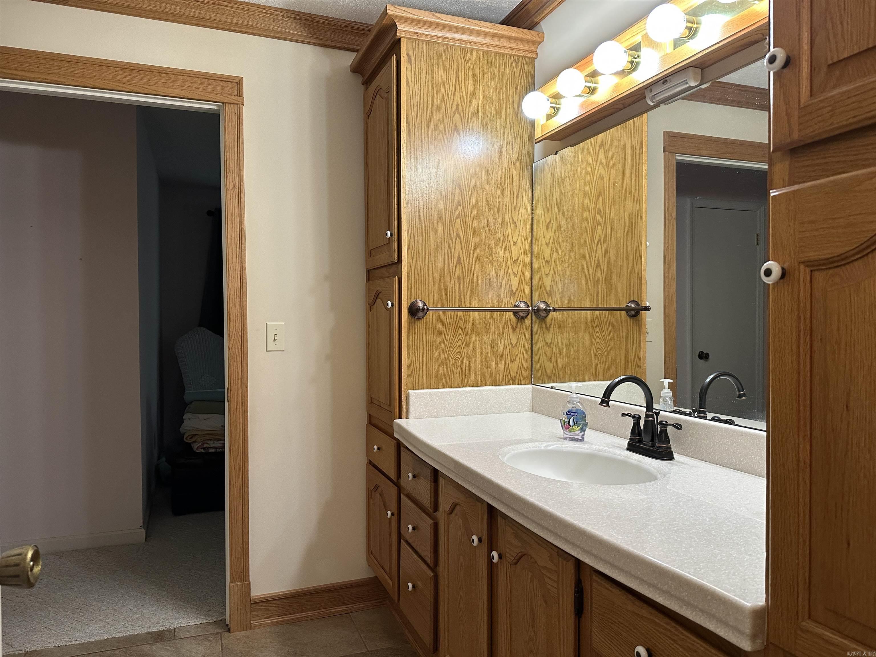 6 GREENBRIER Lane Conway, AR 72032