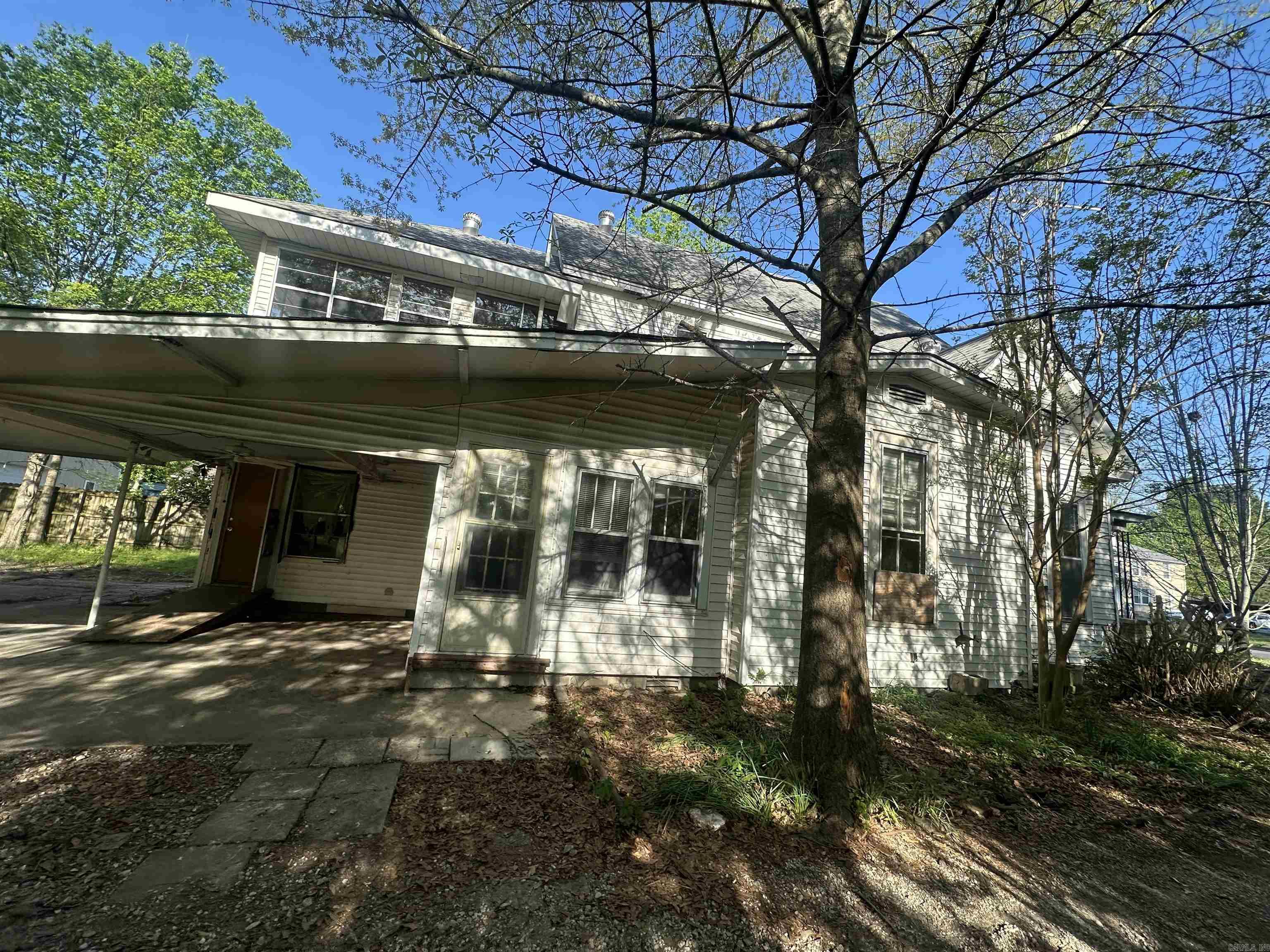 325  Pine Bluff  Malvern, AR