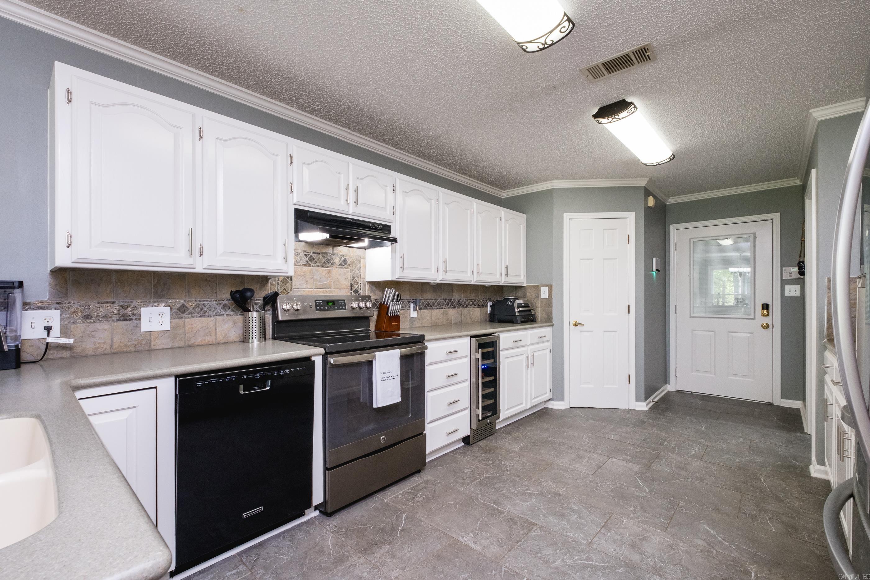 11  Blue Mountain  Maumelle, AR