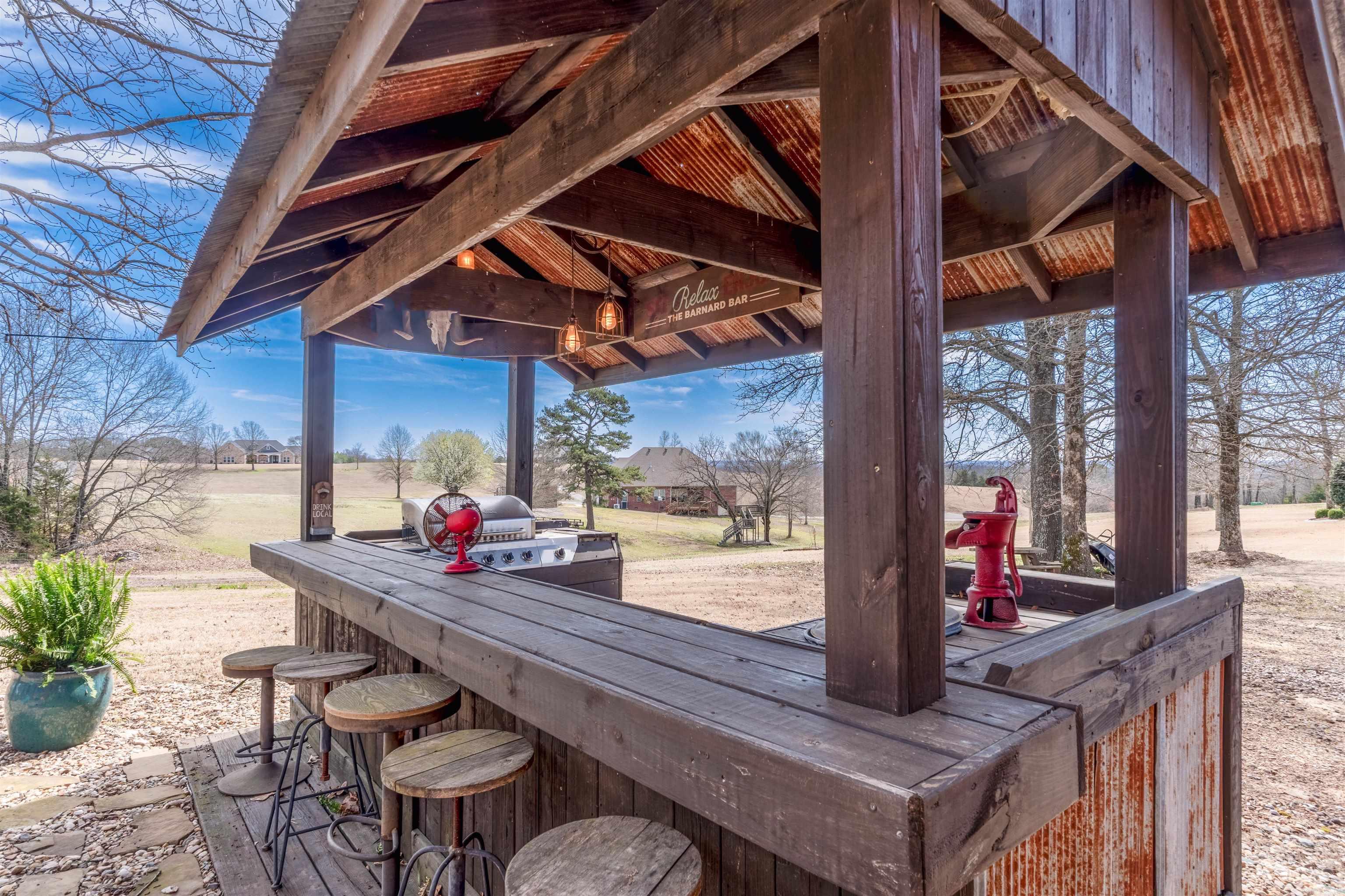 6  Stockbridge  Greenbrier, AR