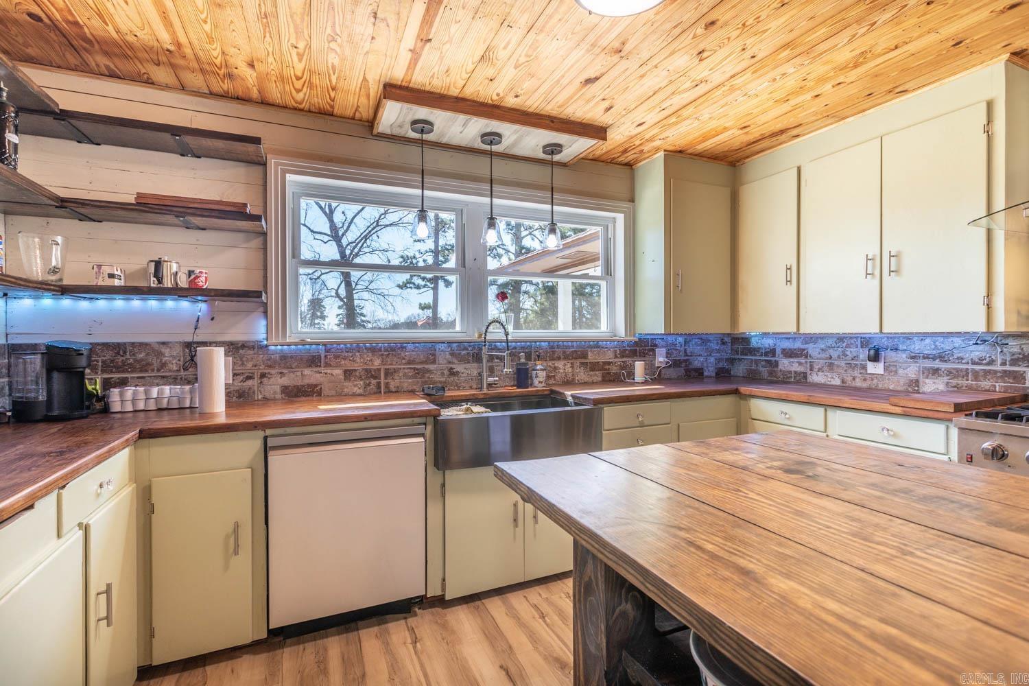 2193  Nevada 18  Prescott, AR