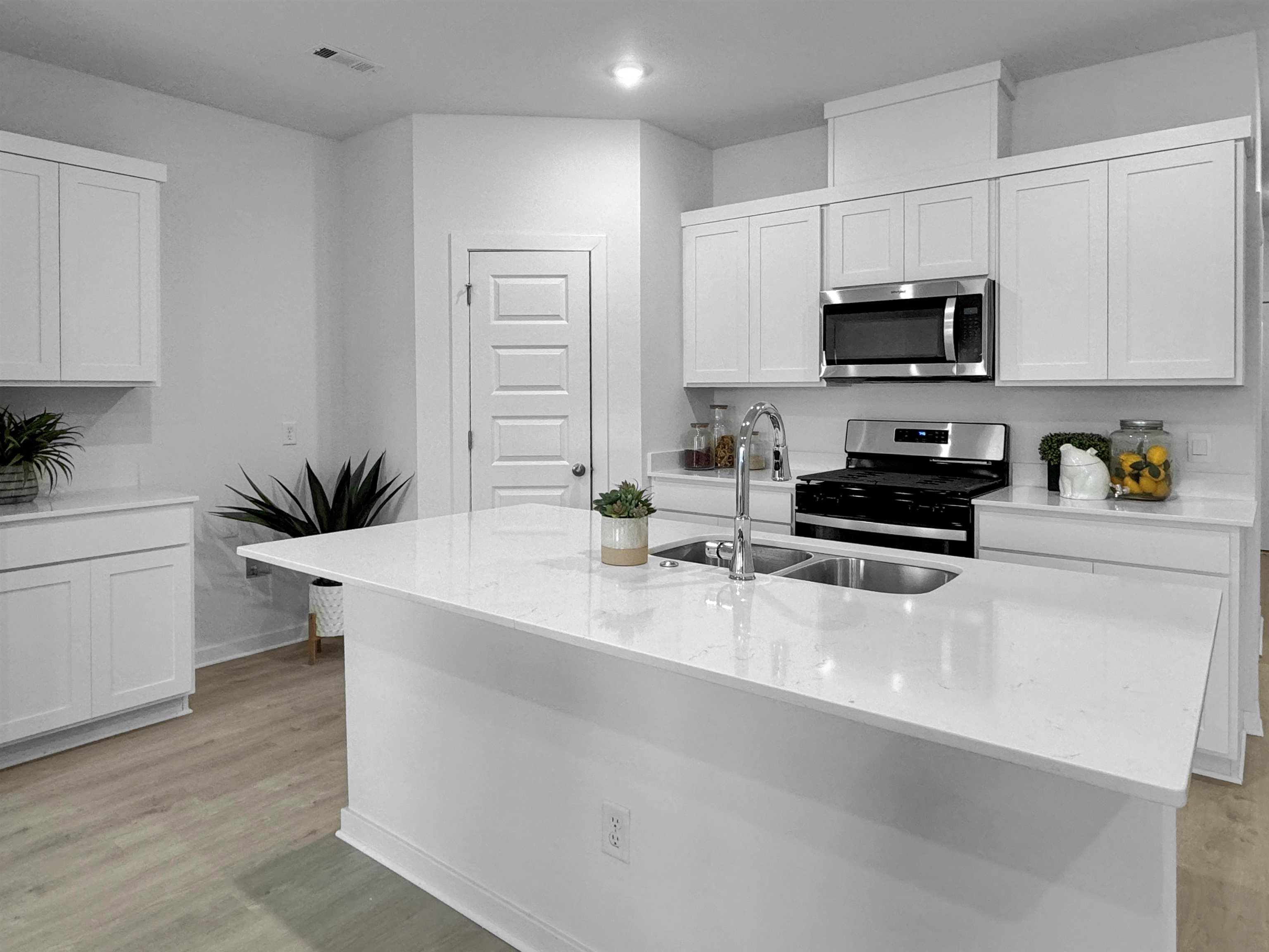1408  Springvine  Searcy, AR