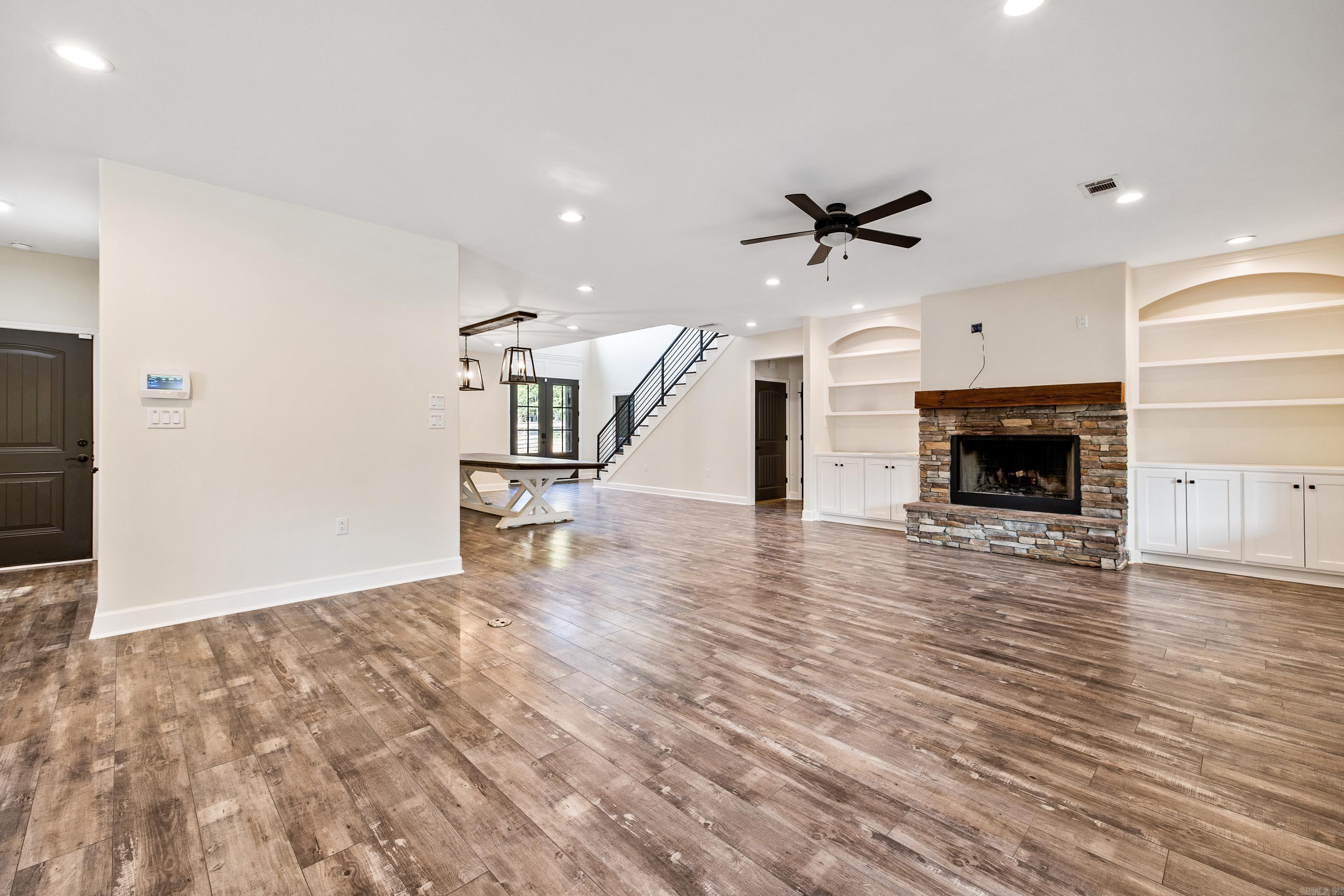 3526 Hilldale Rd Alexander, AR 72002