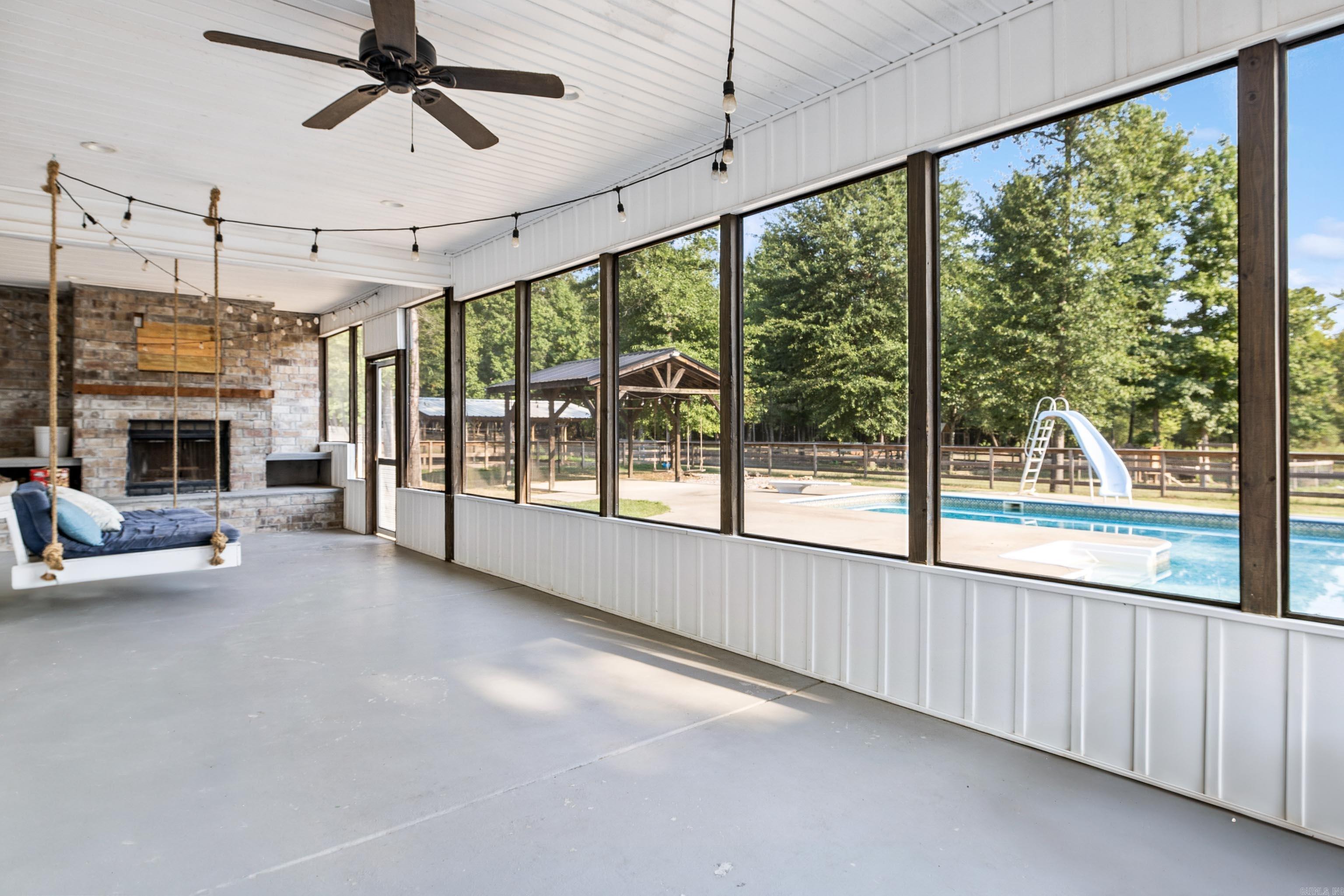3526 Hilldale Rd Alexander, AR 72002