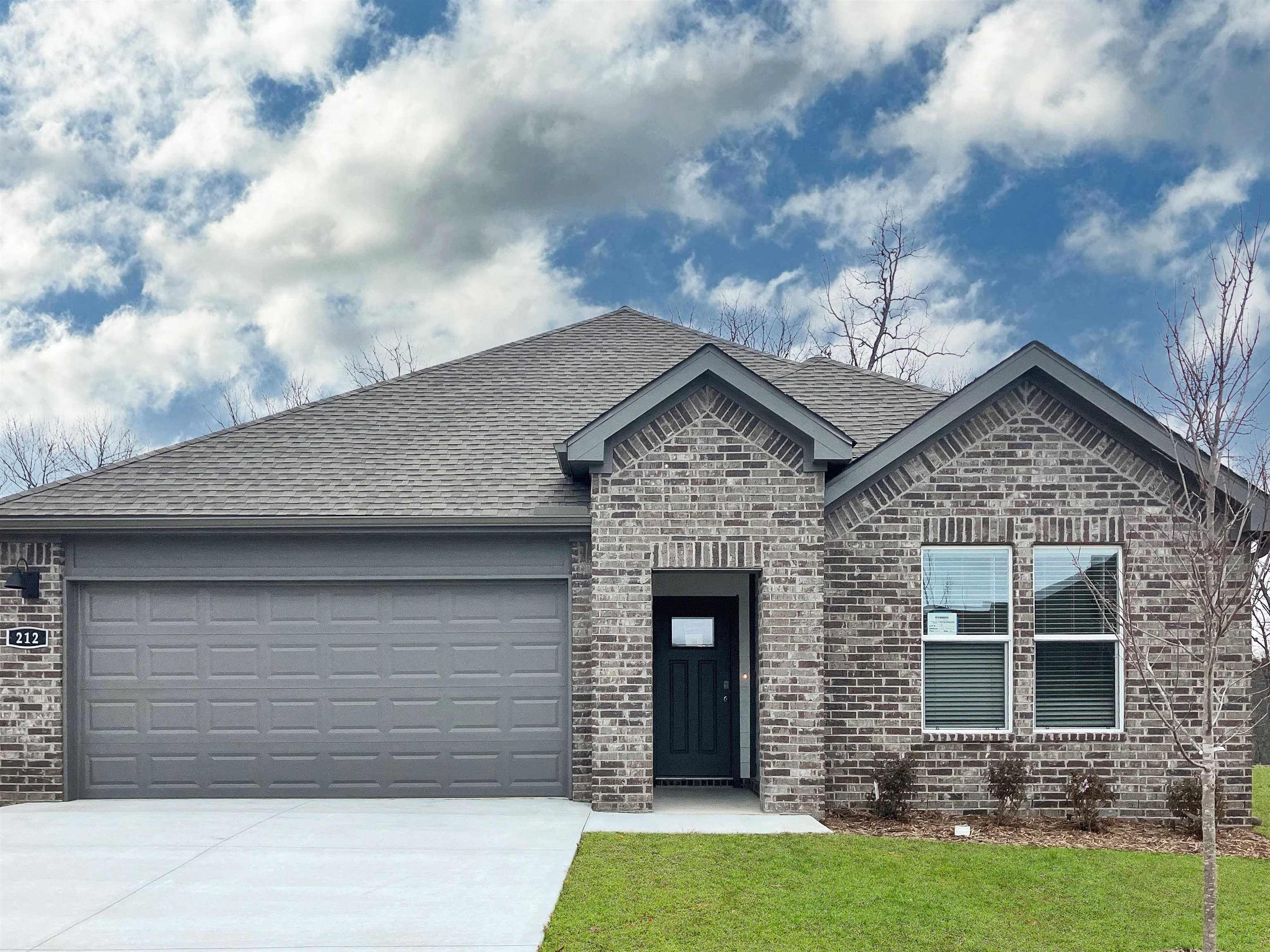 302 Cain  Maumelle, AR