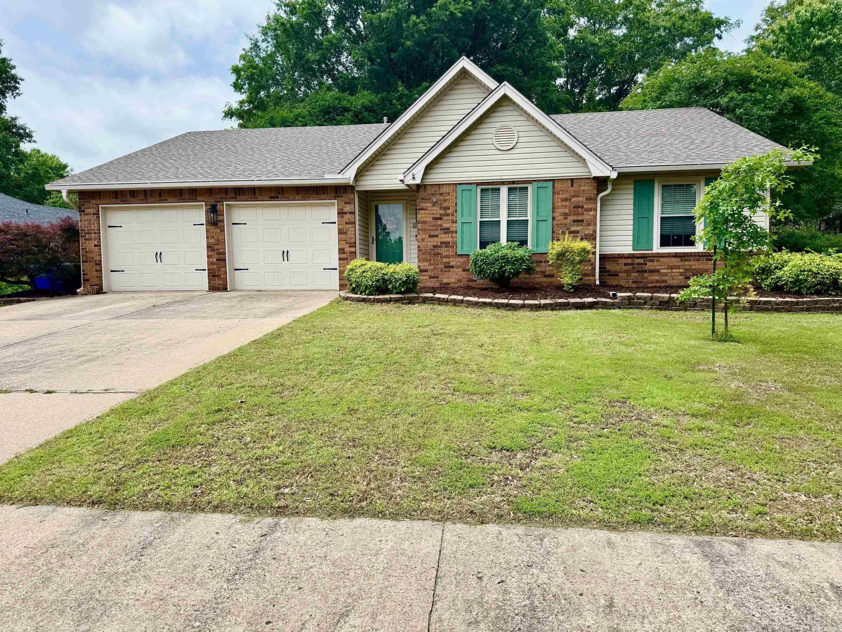 907  Heather  Conway, AR
