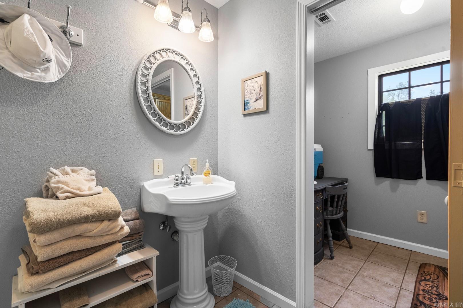 1270  Hempstead 31  Nashville, AR