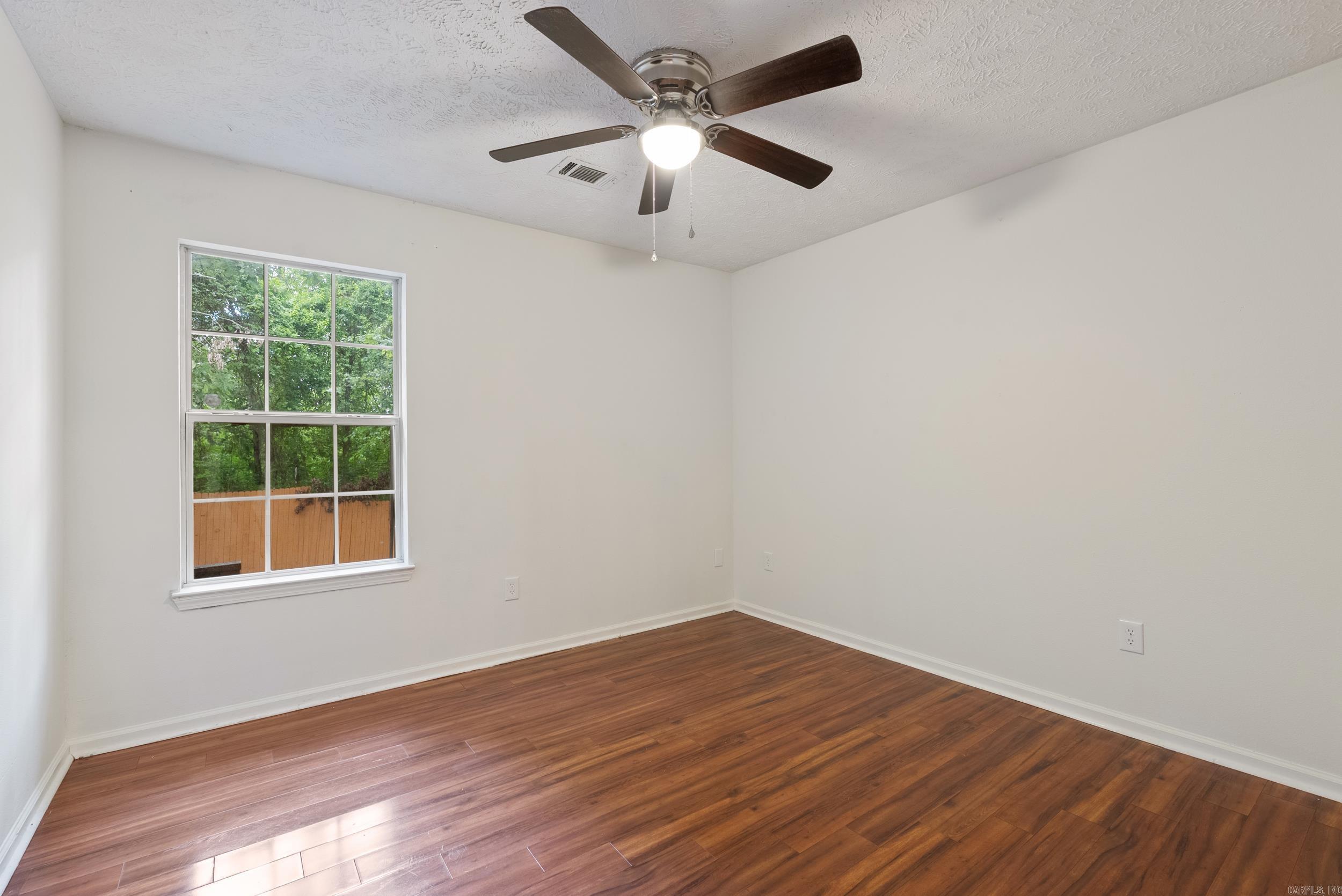 52  Louise  Greenbrier, AR