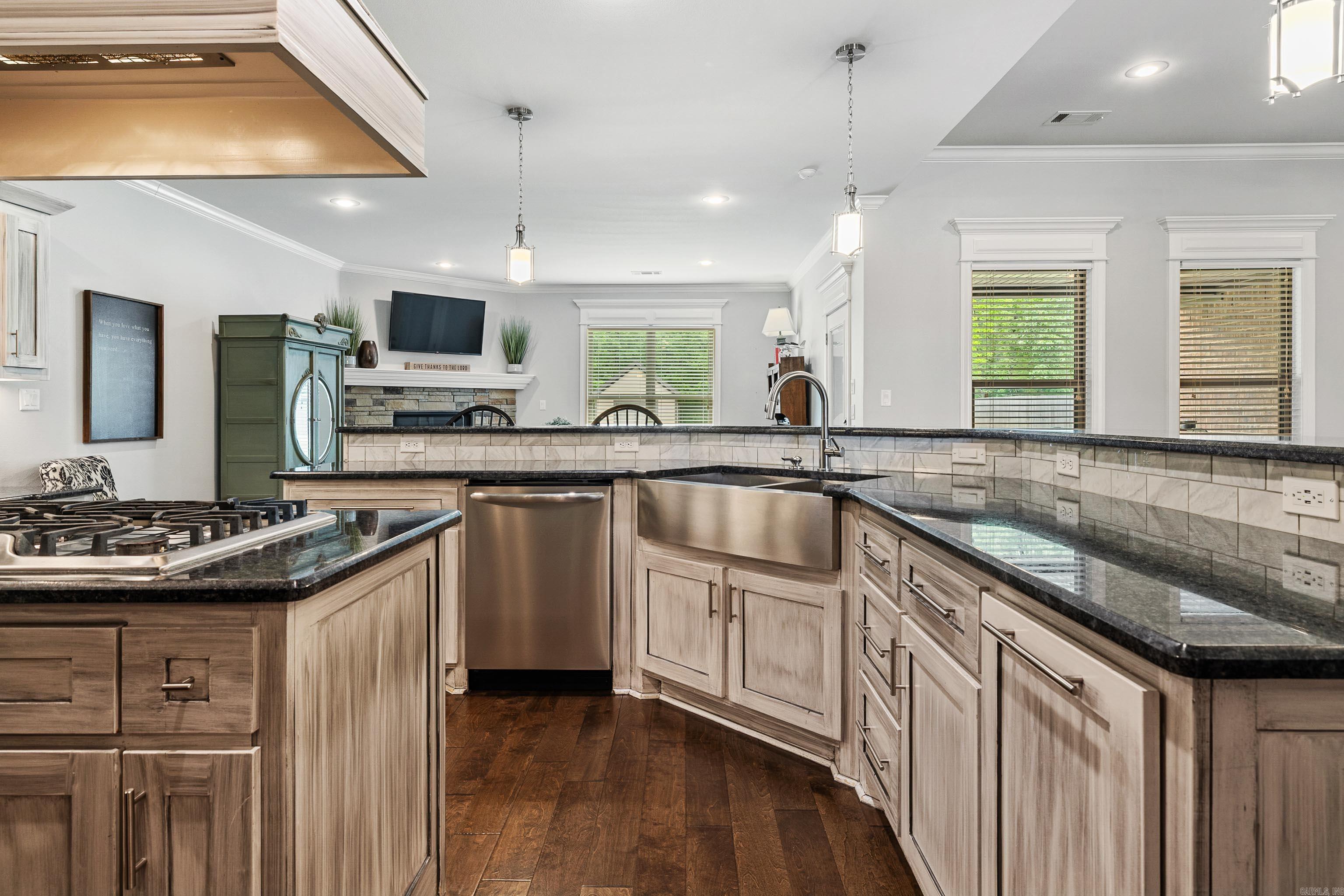 2524 Aberdeen Drive  Bryant, AR