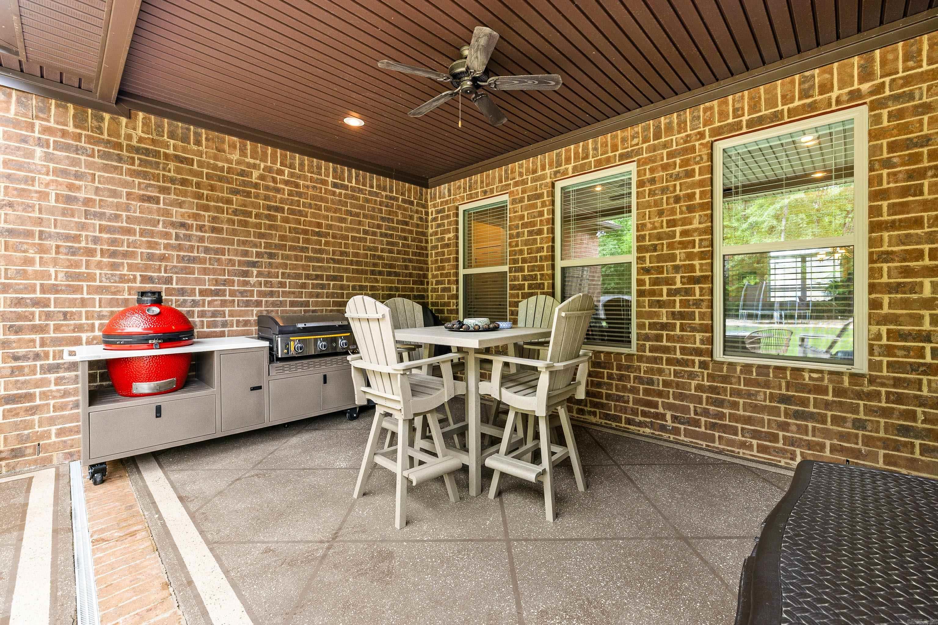 2524 Aberdeen Drive  Bryant, AR