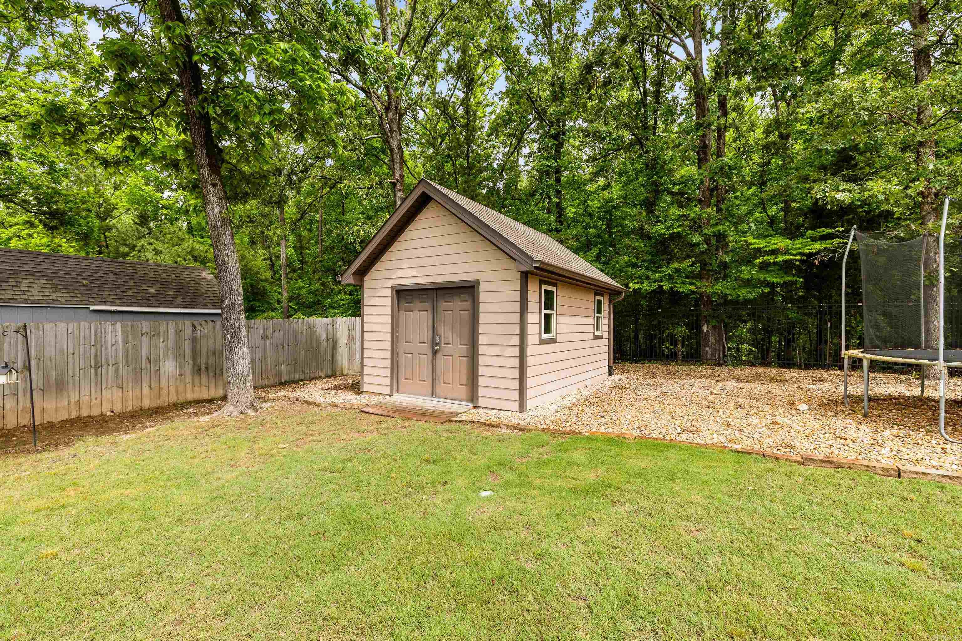 2524 Aberdeen Drive  Bryant, AR