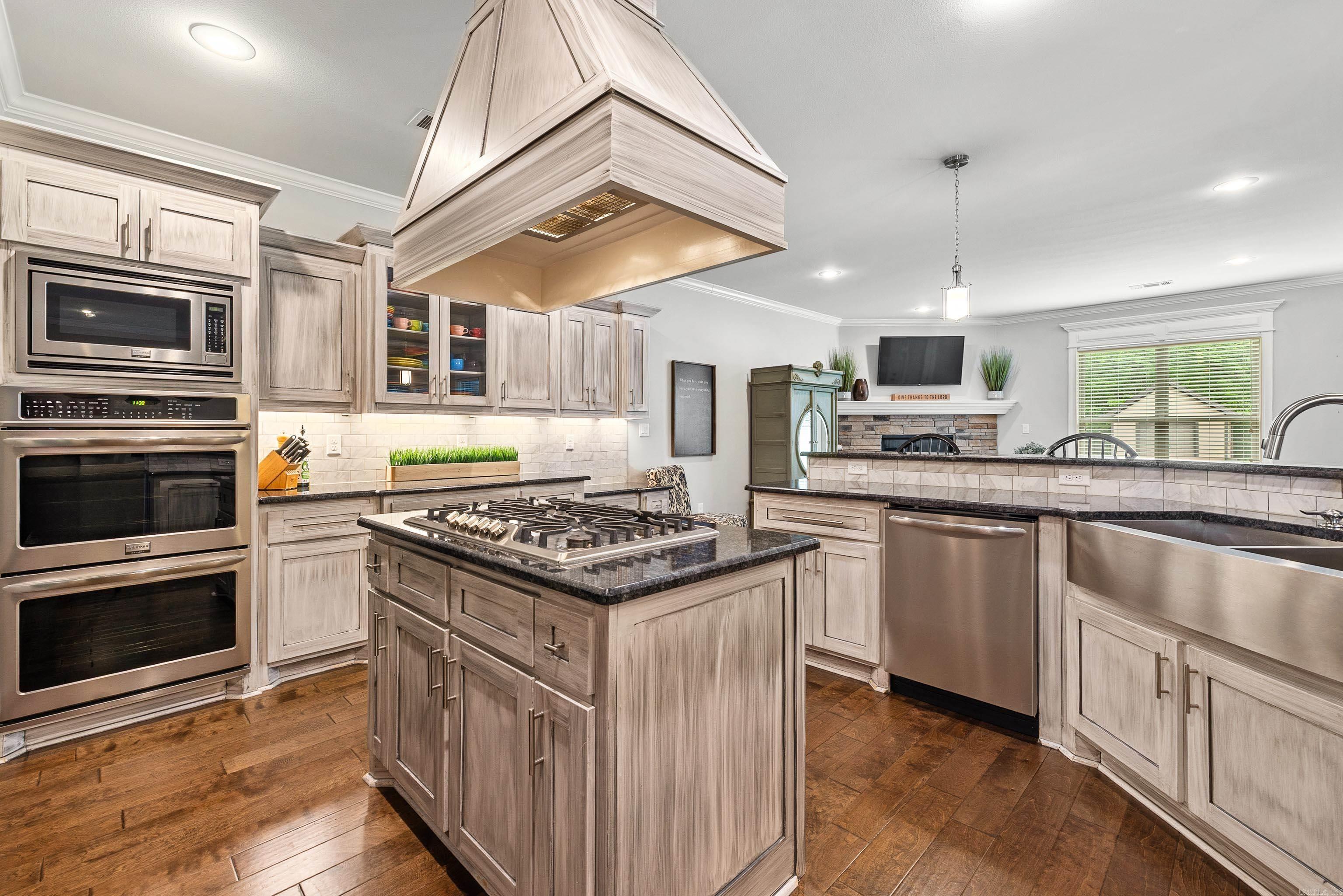 2524 Aberdeen Drive  Bryant, AR