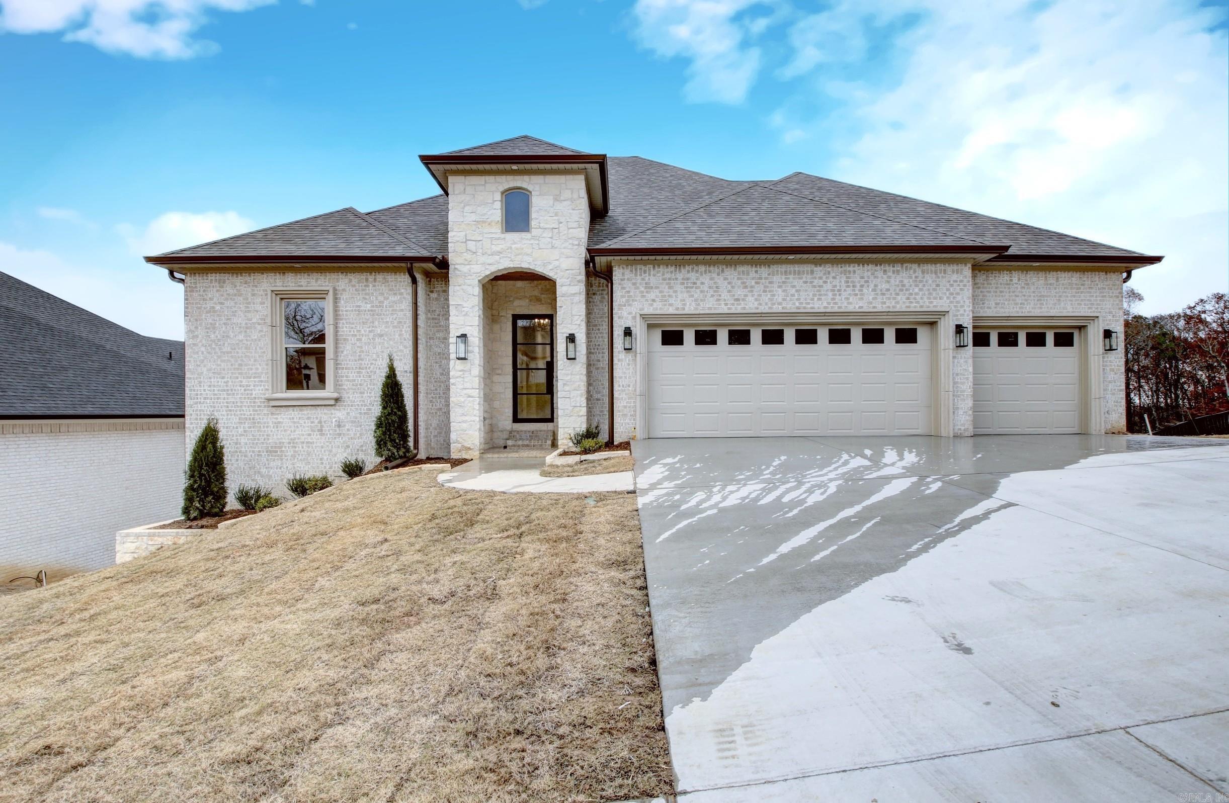 173  Maumelle Valley Drive  Maumelle, AR