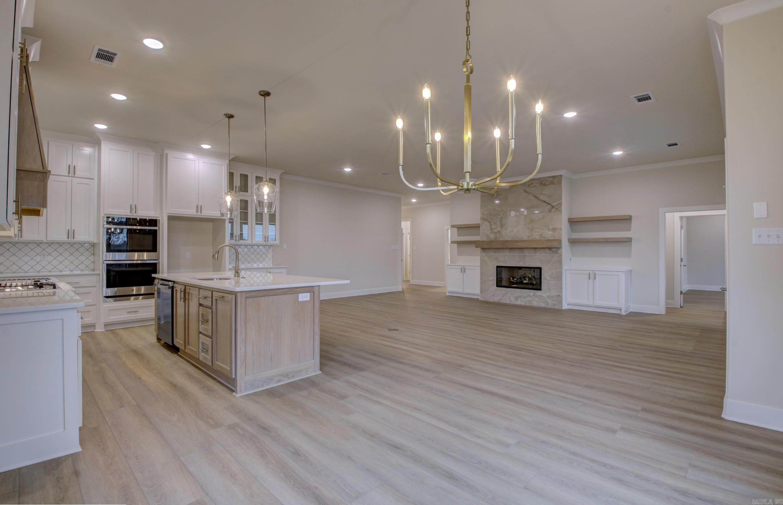 173  Maumelle Valley Drive  Maumelle, AR