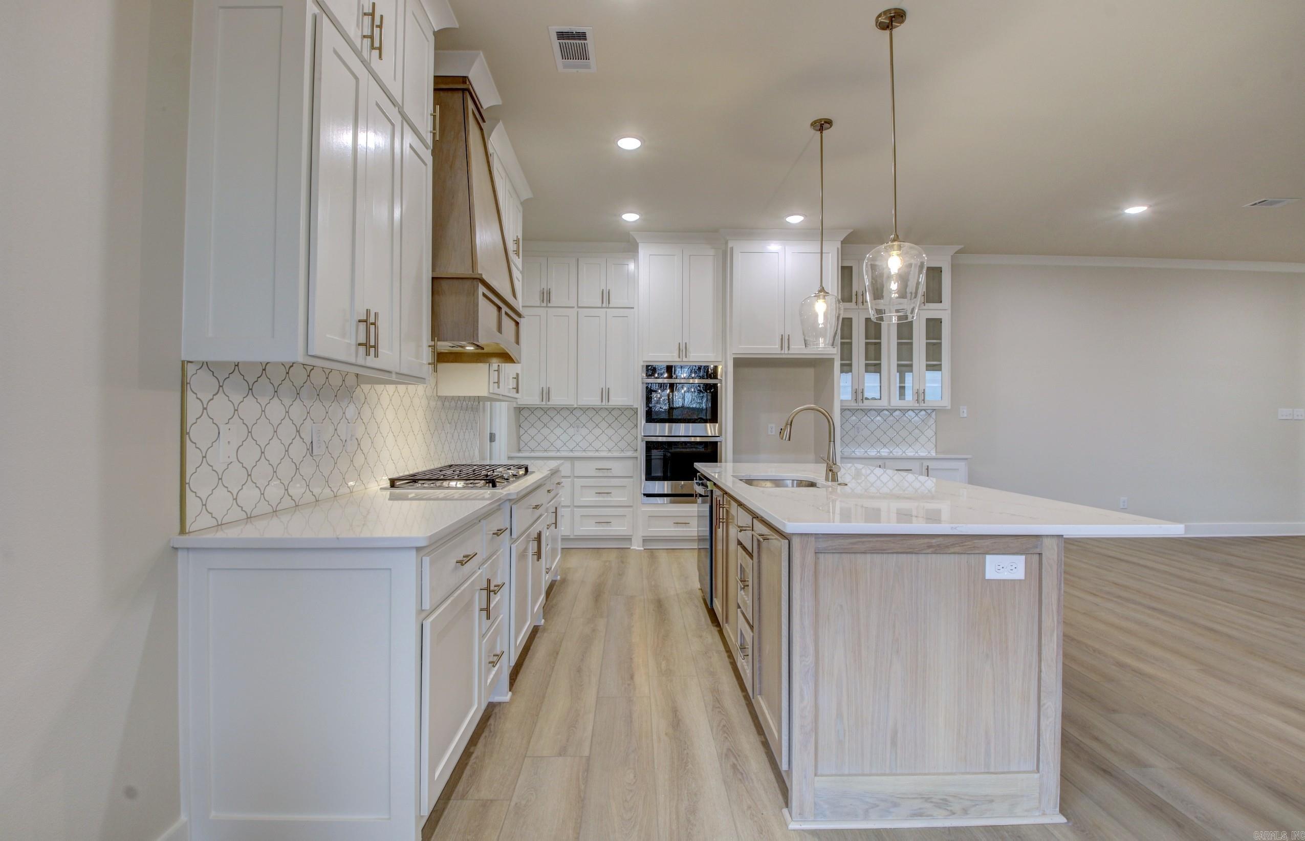 173  Maumelle Valley Drive  Maumelle, AR