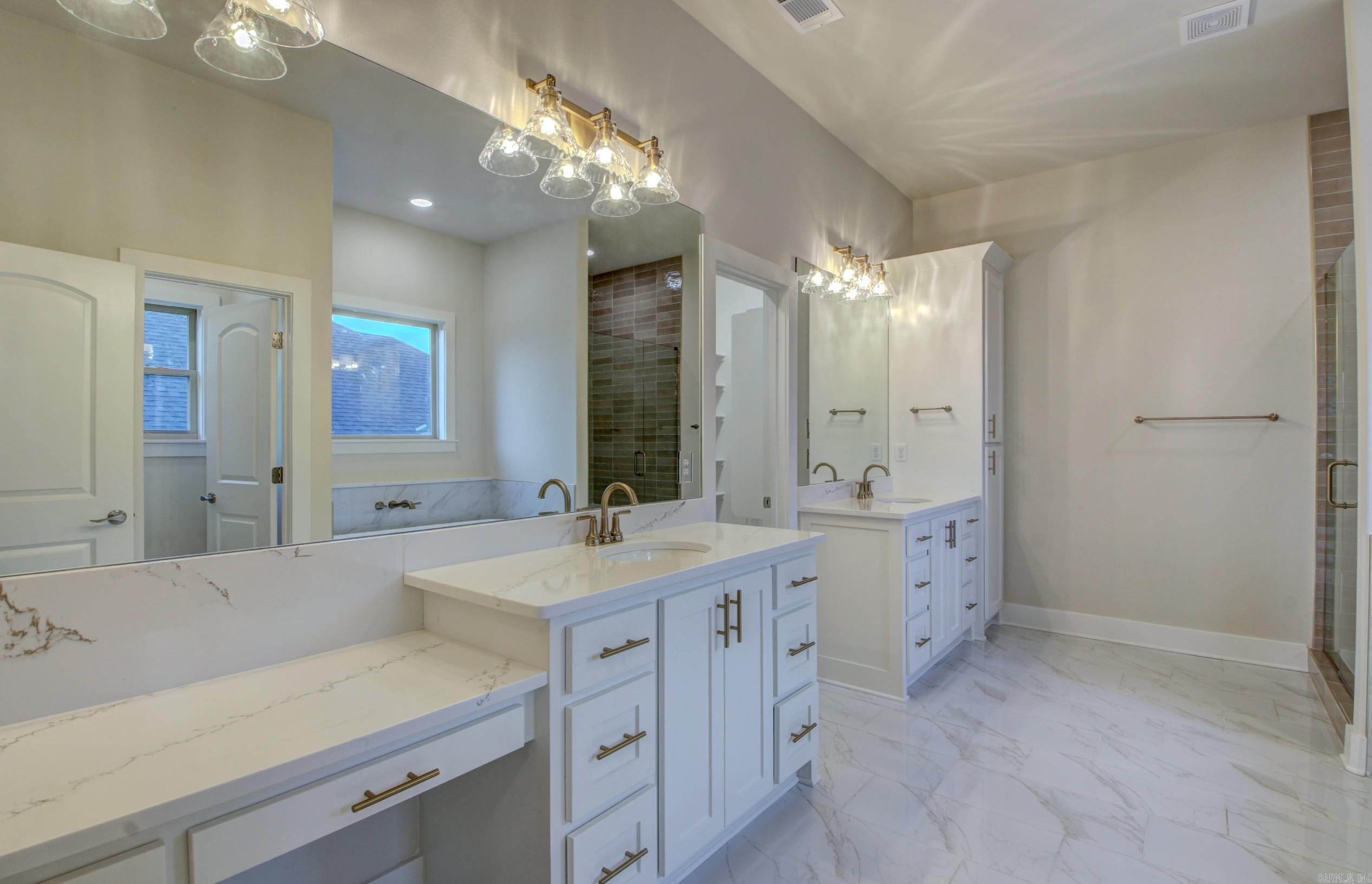 173  Maumelle Valley Drive  Maumelle, AR