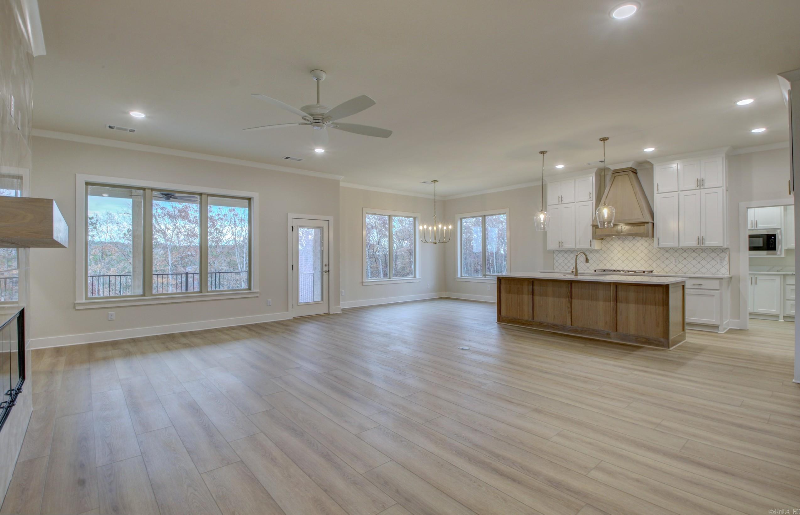 173  Maumelle Valley Drive  Maumelle, AR