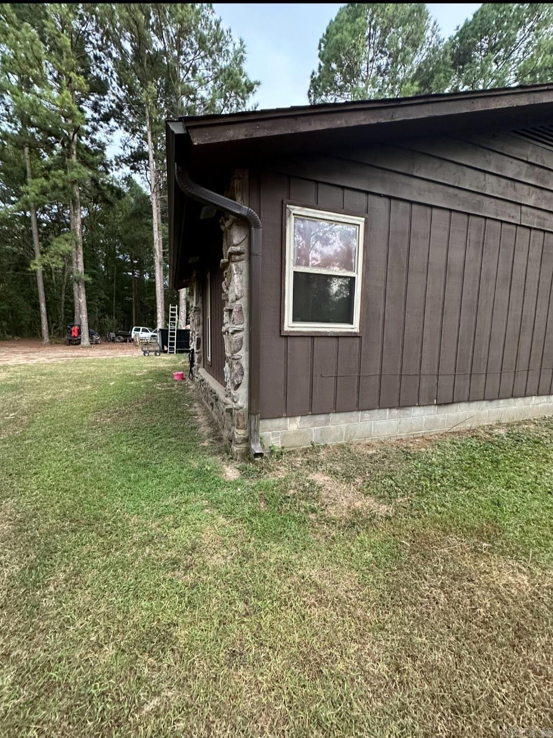 25400  Sunshine  Hensley, AR