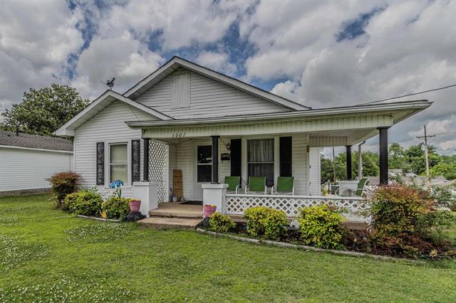 1001 W Mueller  Paragould, AR