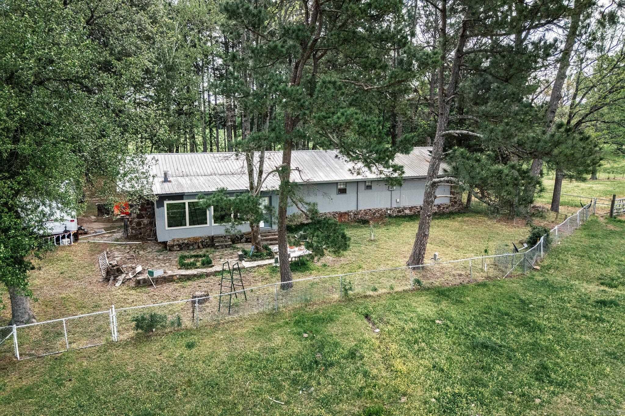 1026  Cherry Hill Loop  Perryville, AR