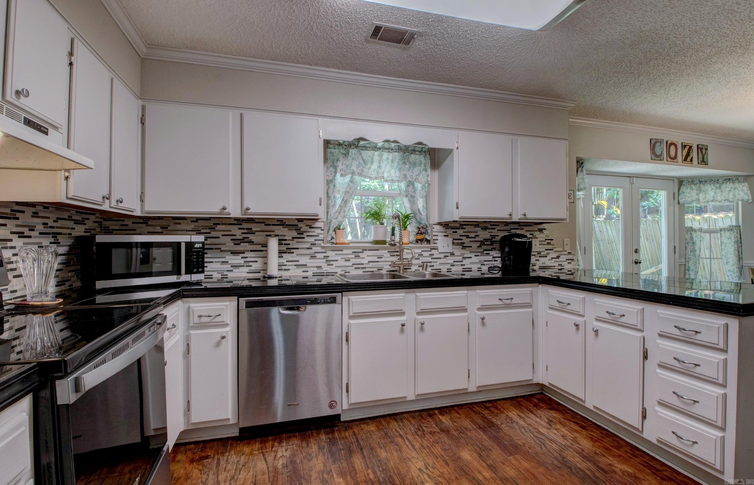 60  Vantage  Maumelle, AR