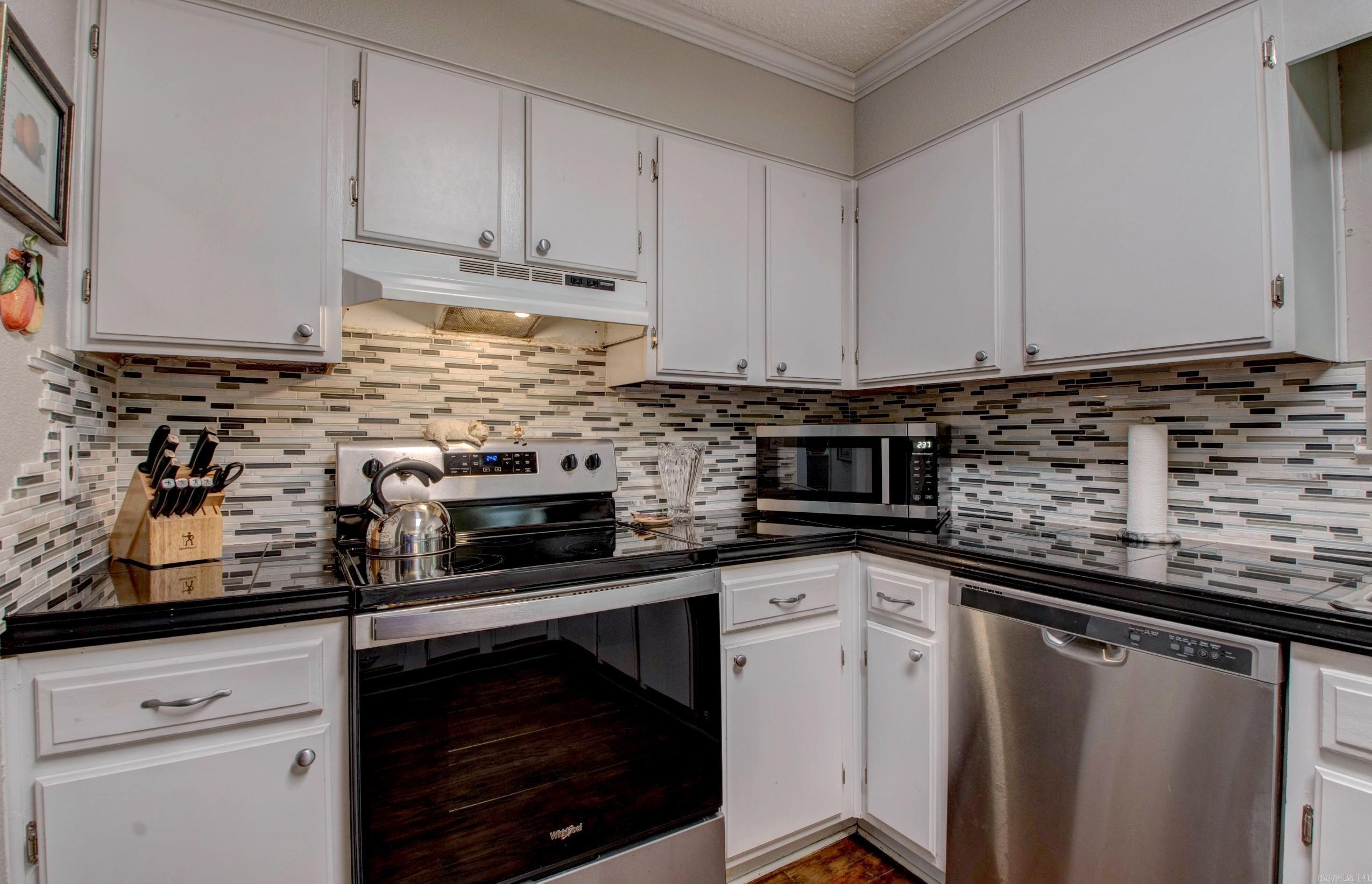 60  Vantage  Maumelle, AR