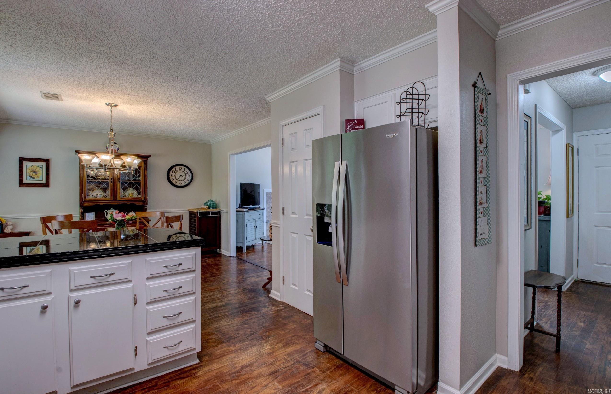 60  Vantage  Maumelle, AR
