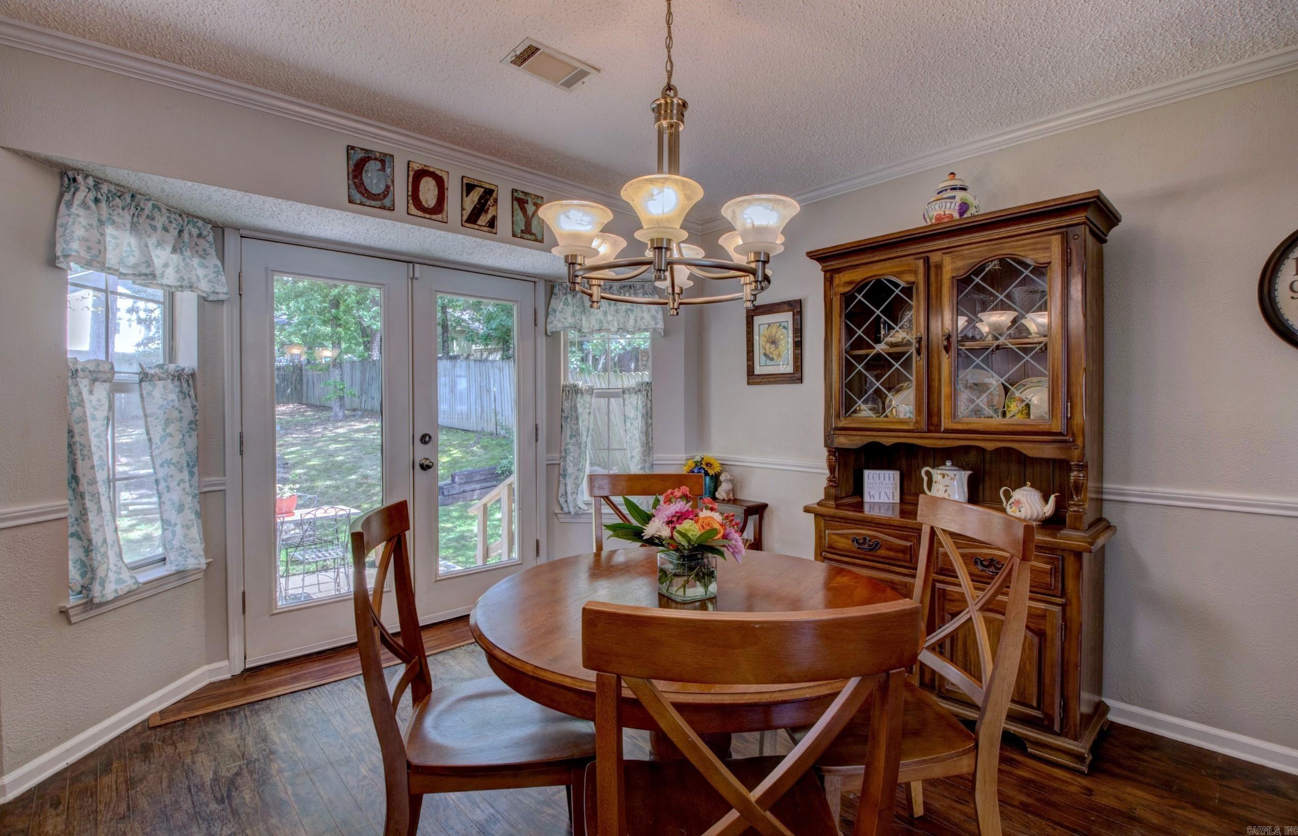 60  Vantage  Maumelle, AR