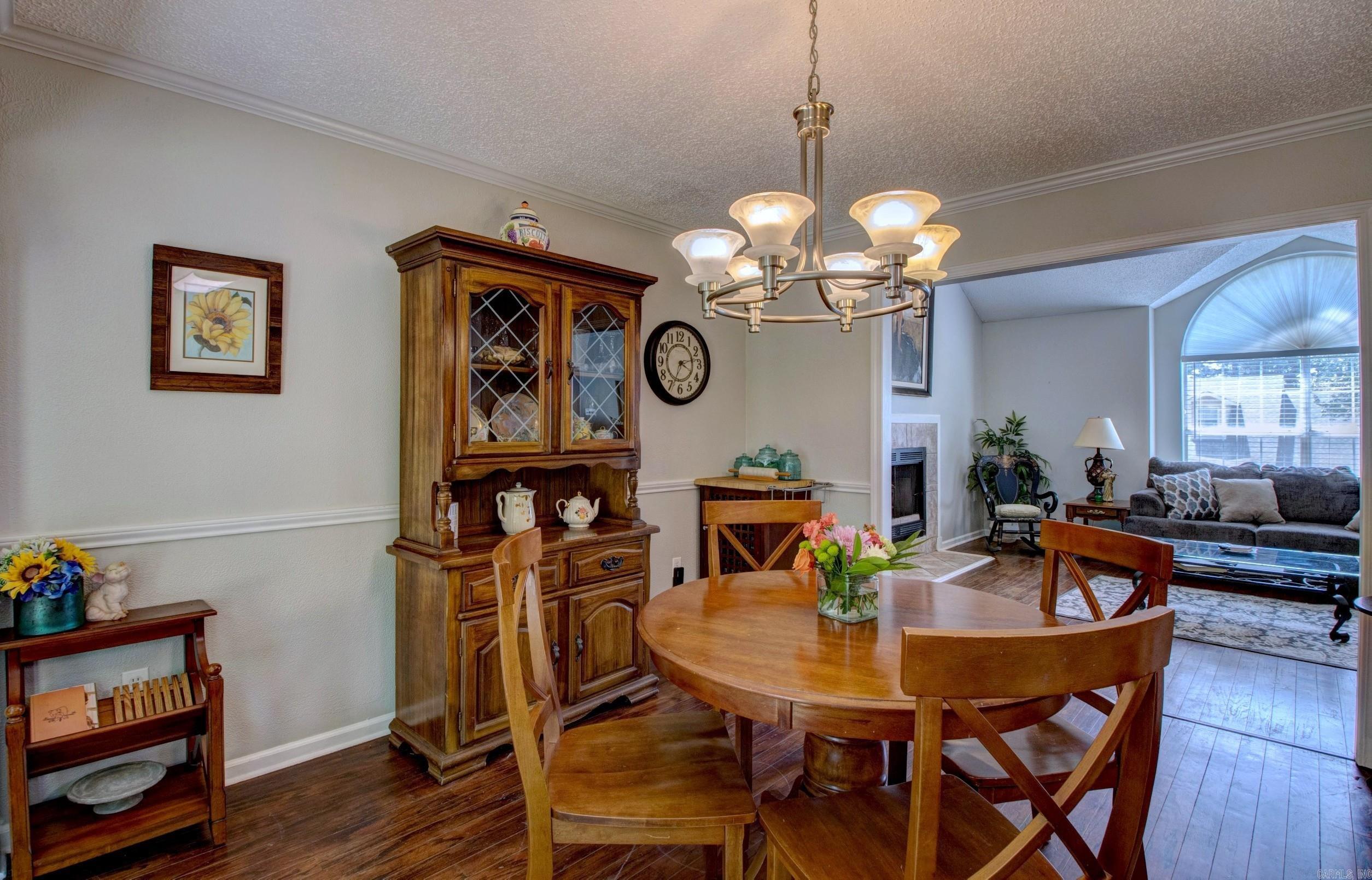 60  Vantage  Maumelle, AR
