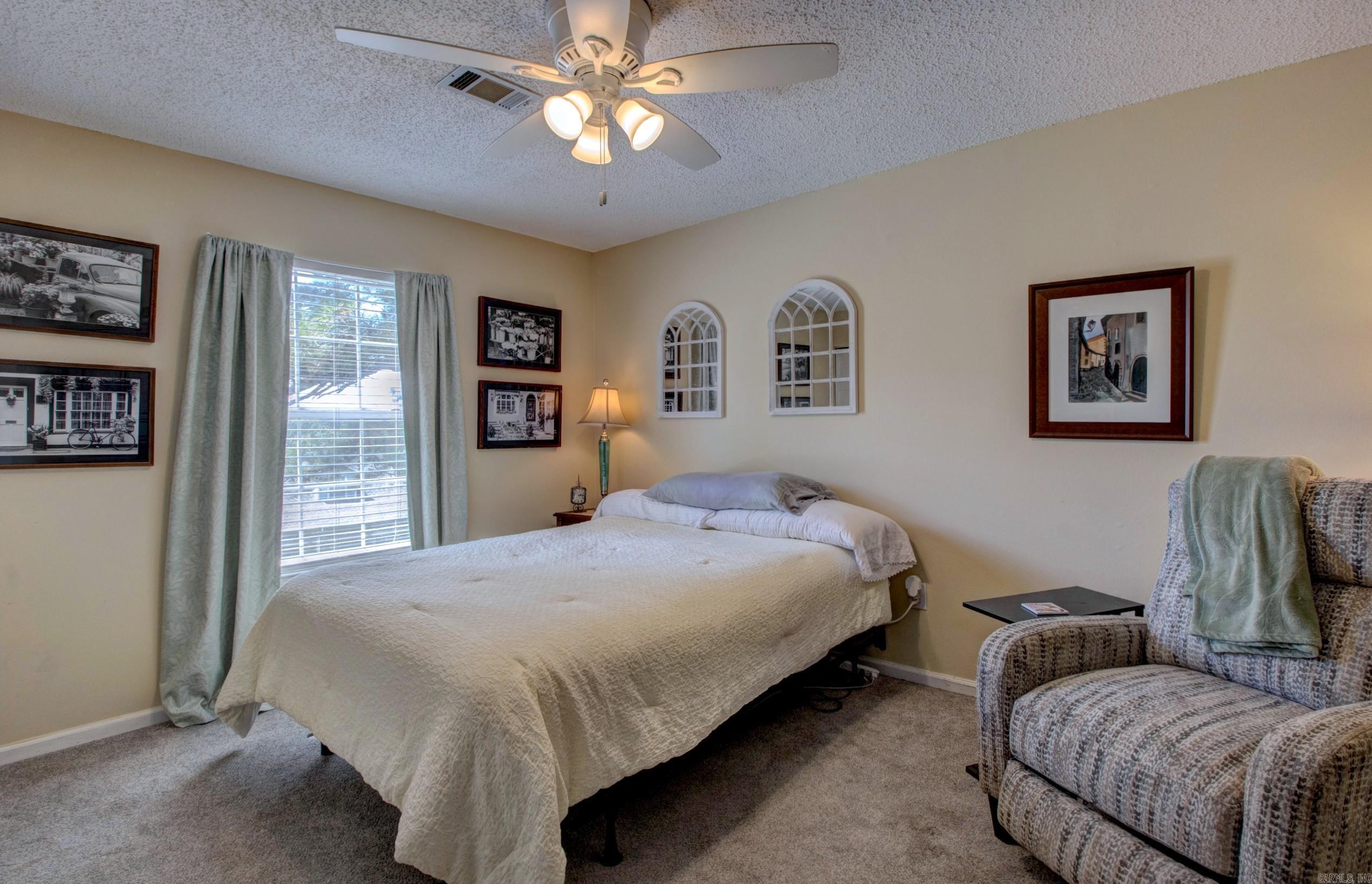 60  Vantage  Maumelle, AR