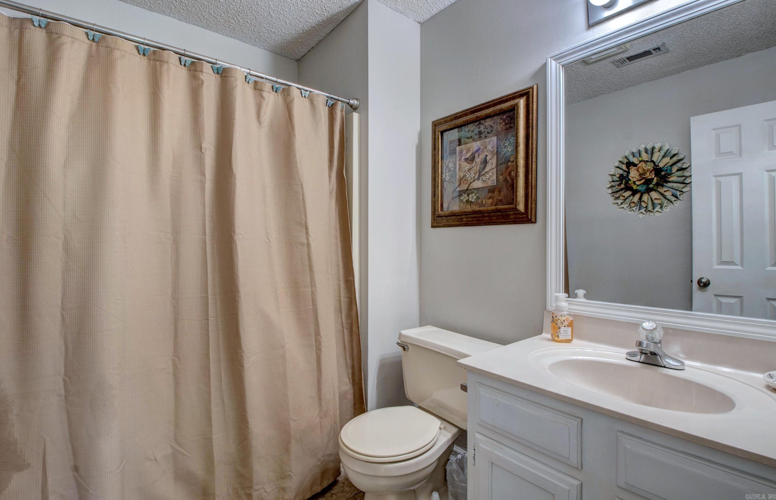 60  Vantage  Maumelle, AR