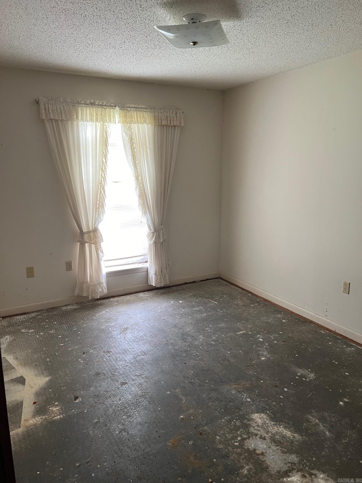 1303  21st E  Stuttgart, AR