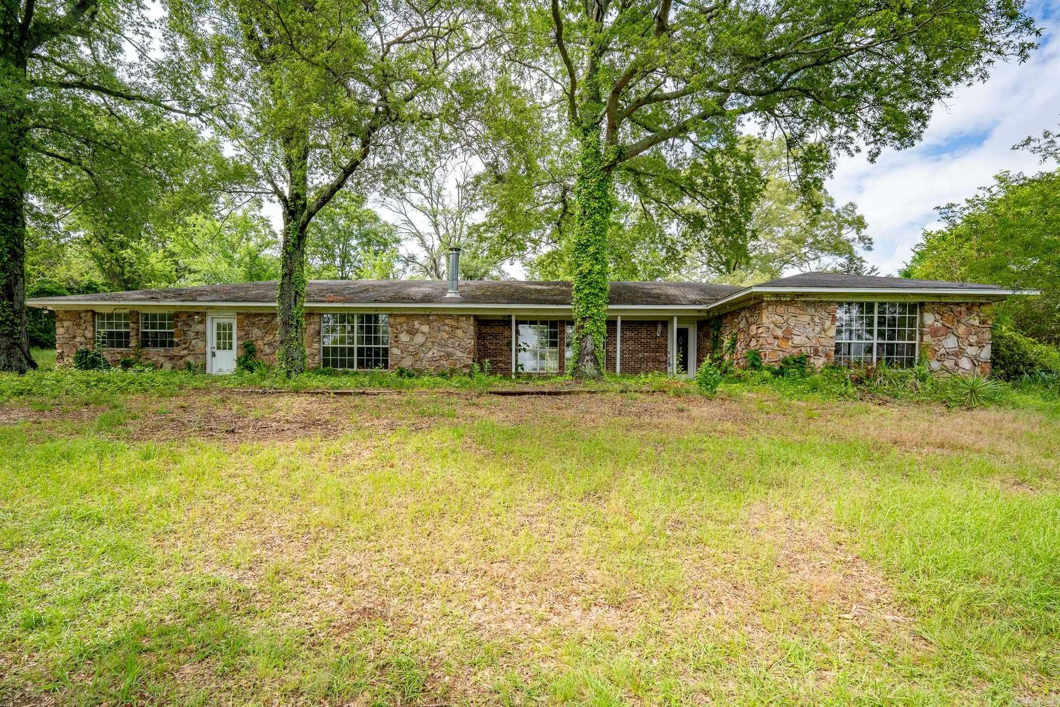 262  Elliott  Greenbrier, AR