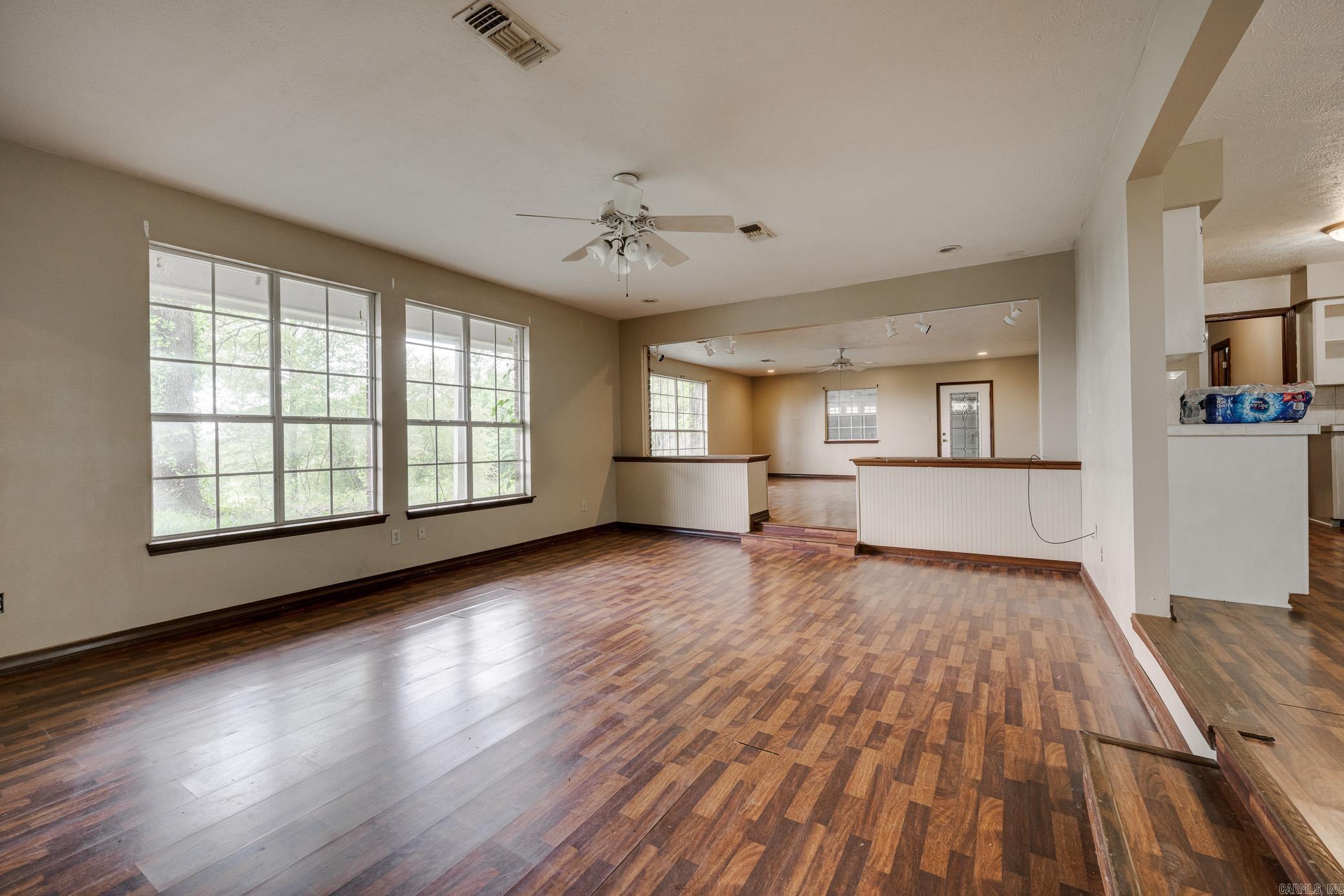 262  Elliott  Greenbrier, AR