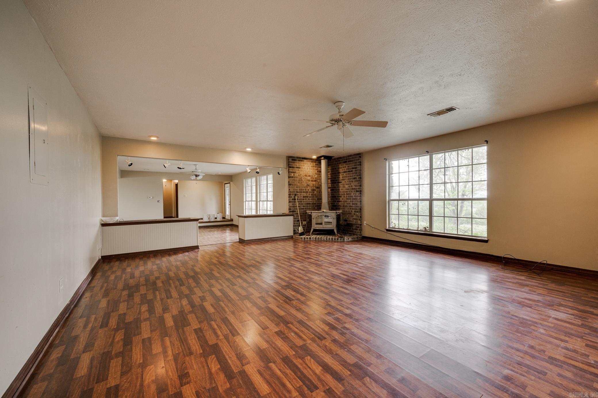 262  Elliott  Greenbrier, AR
