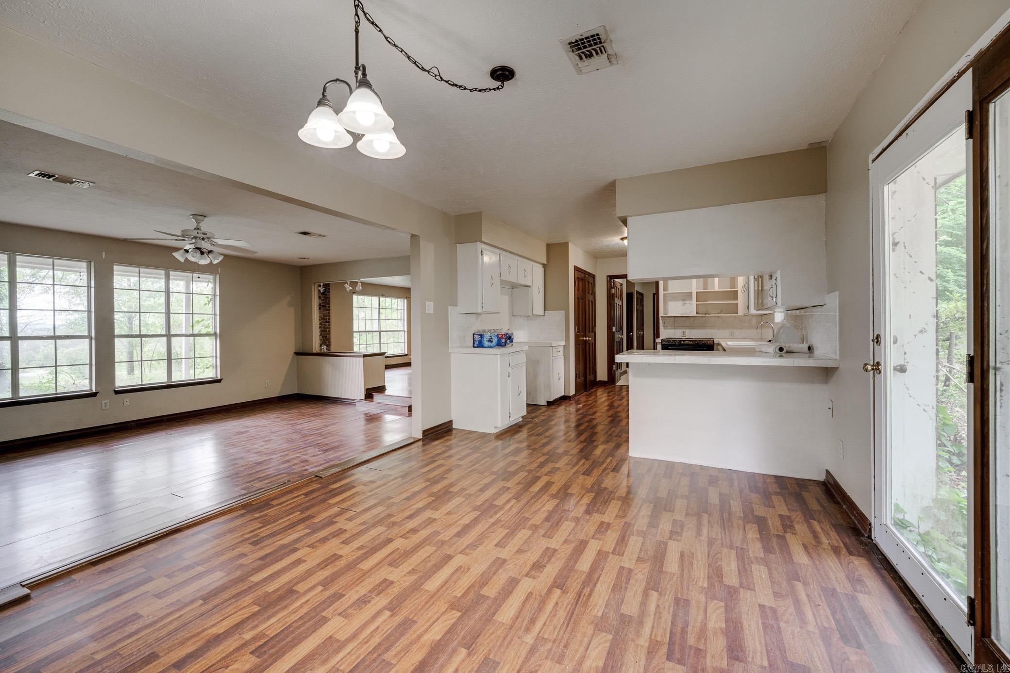 262  Elliott  Greenbrier, AR