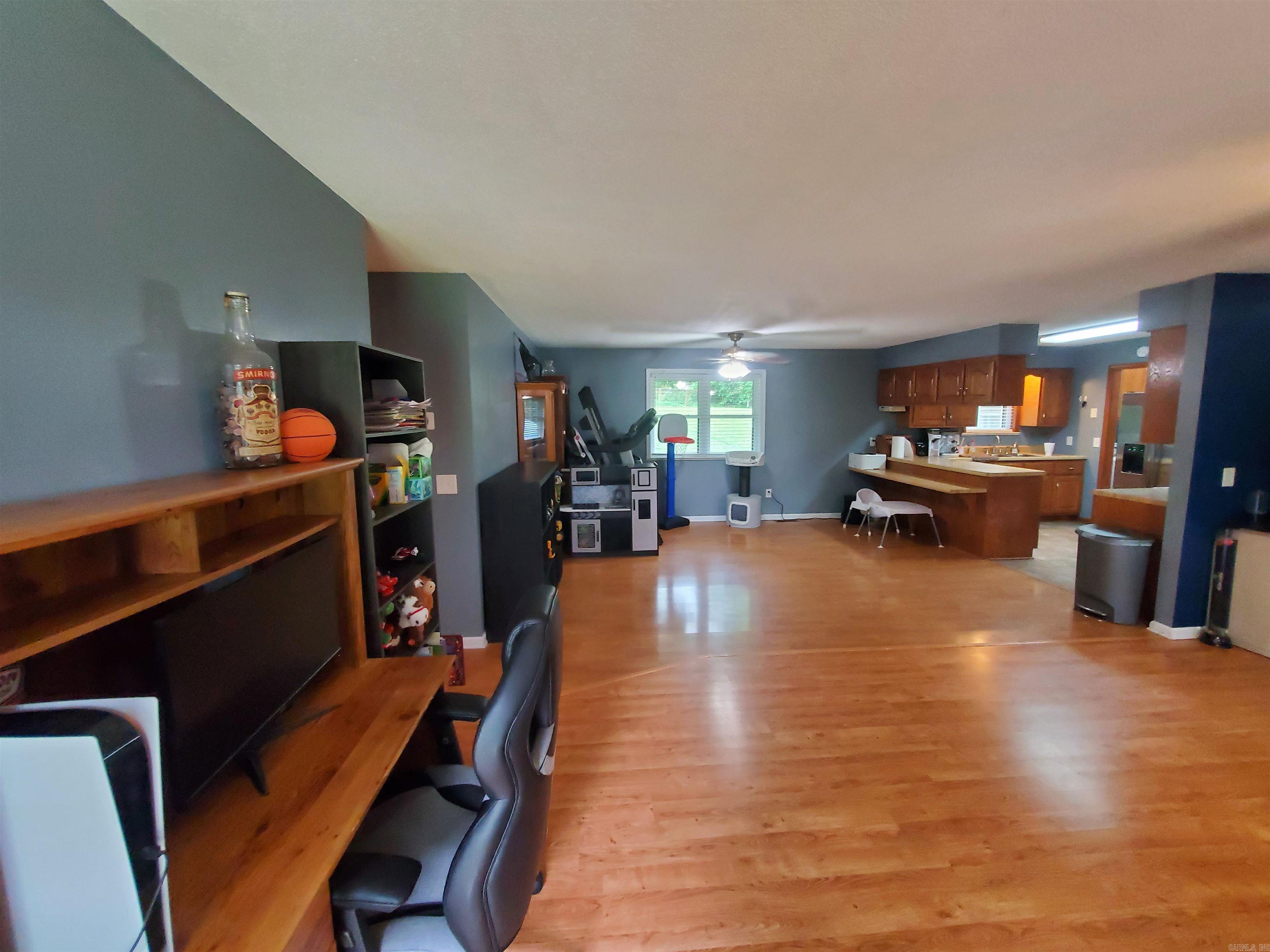 800  Hilltop  Piggott, AR