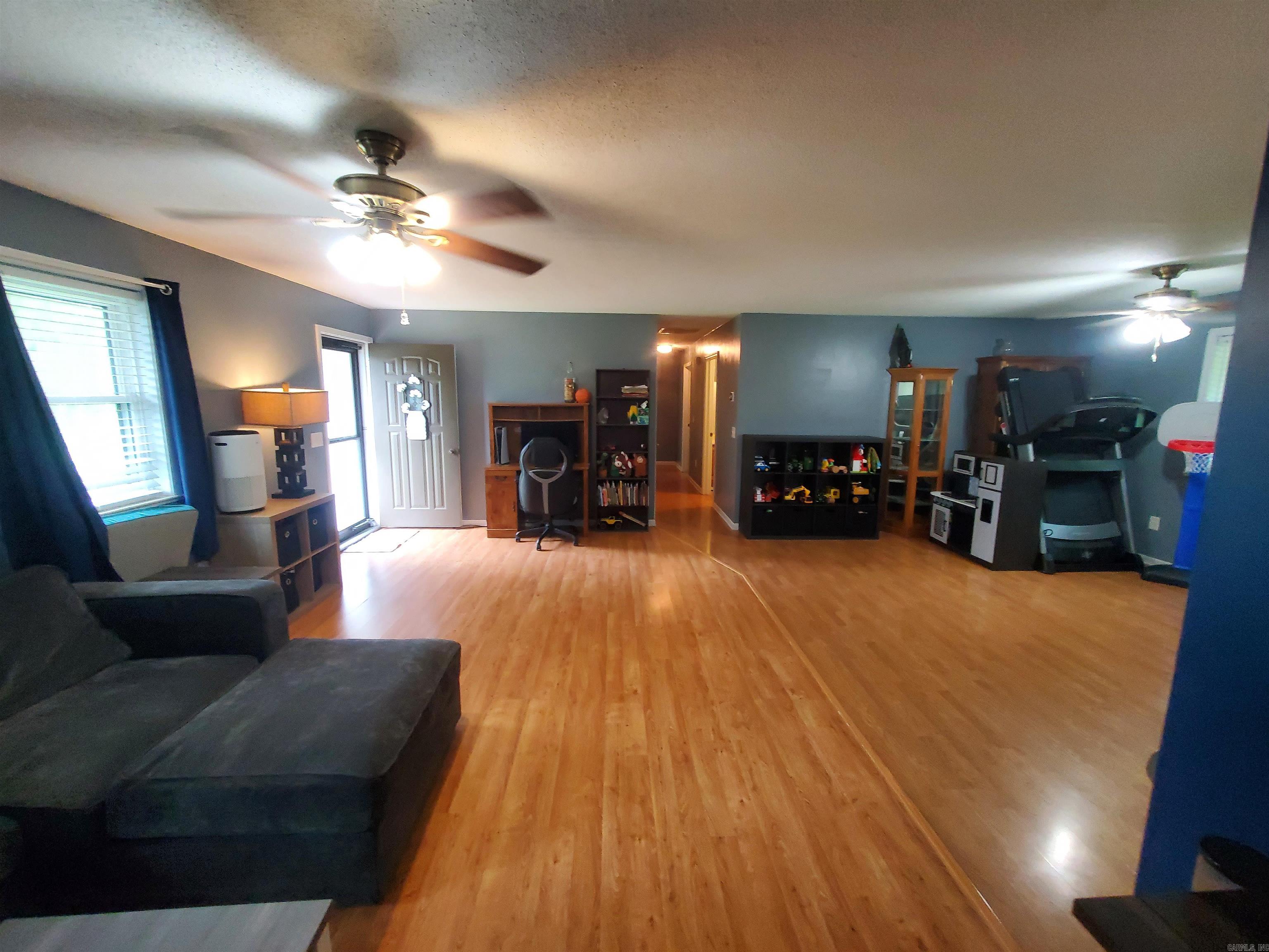 800  Hilltop  Piggott, AR