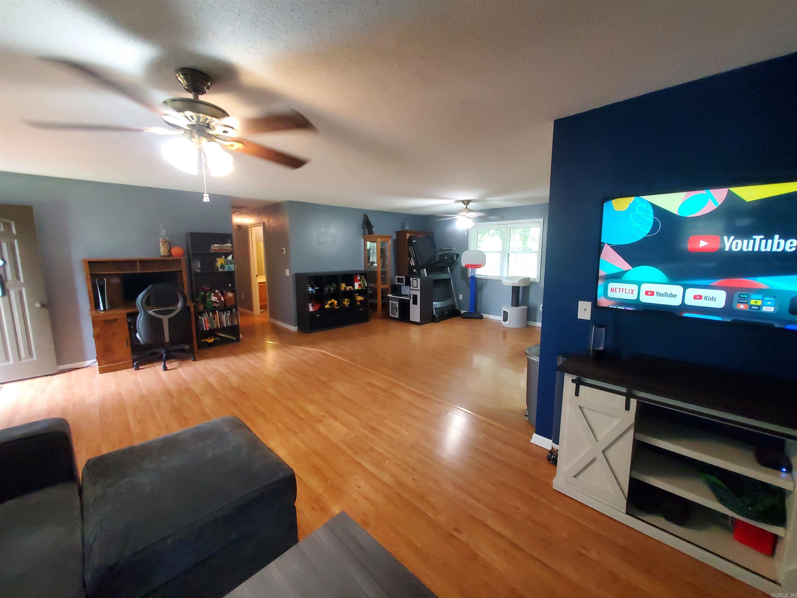 800  Hilltop  Piggott, AR