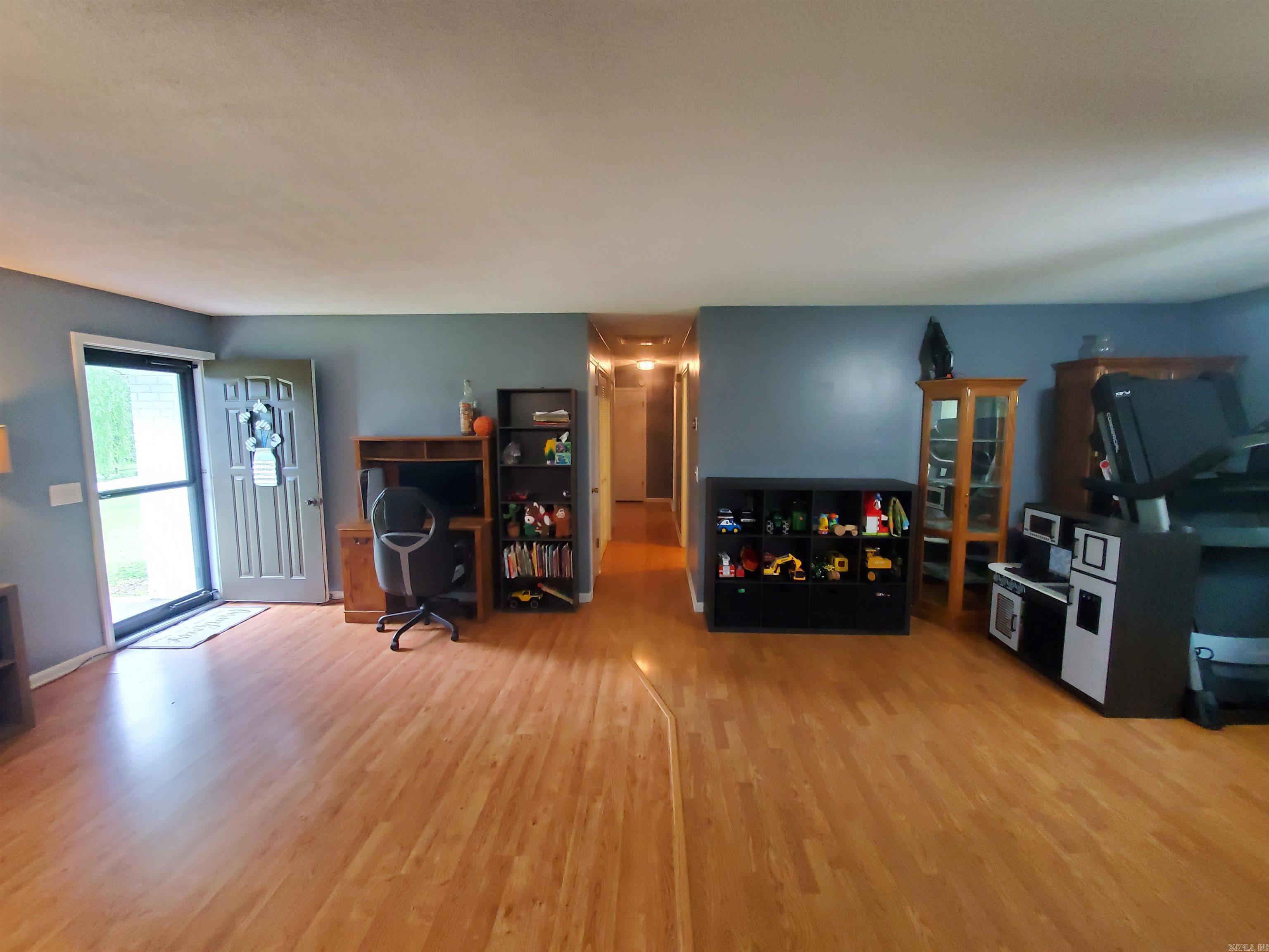 800  Hilltop  Piggott, AR