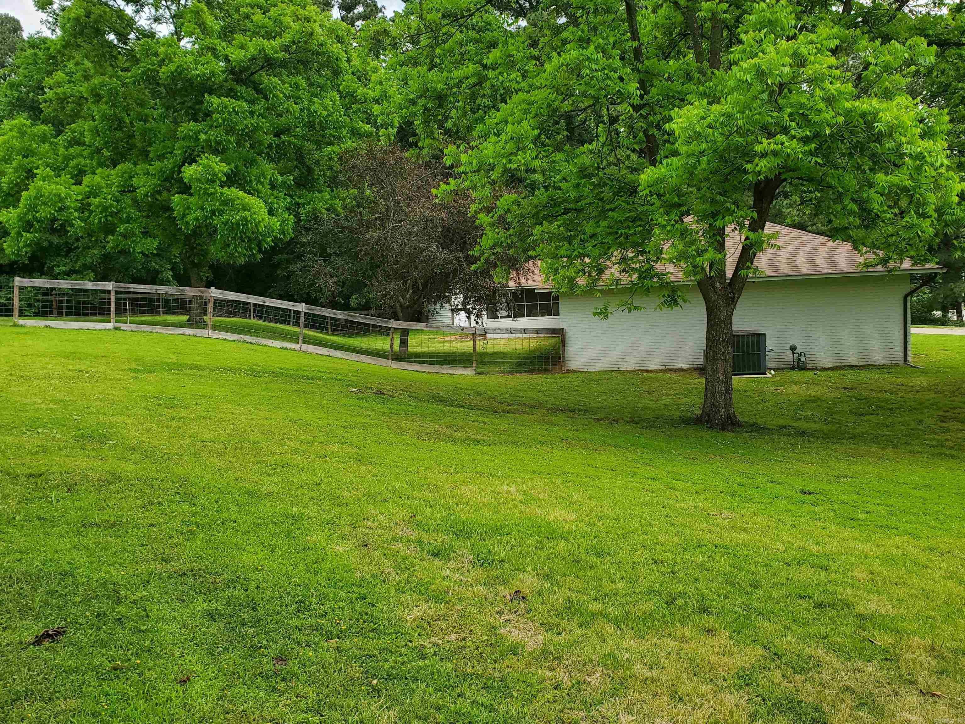 800  Hilltop  Piggott, AR
