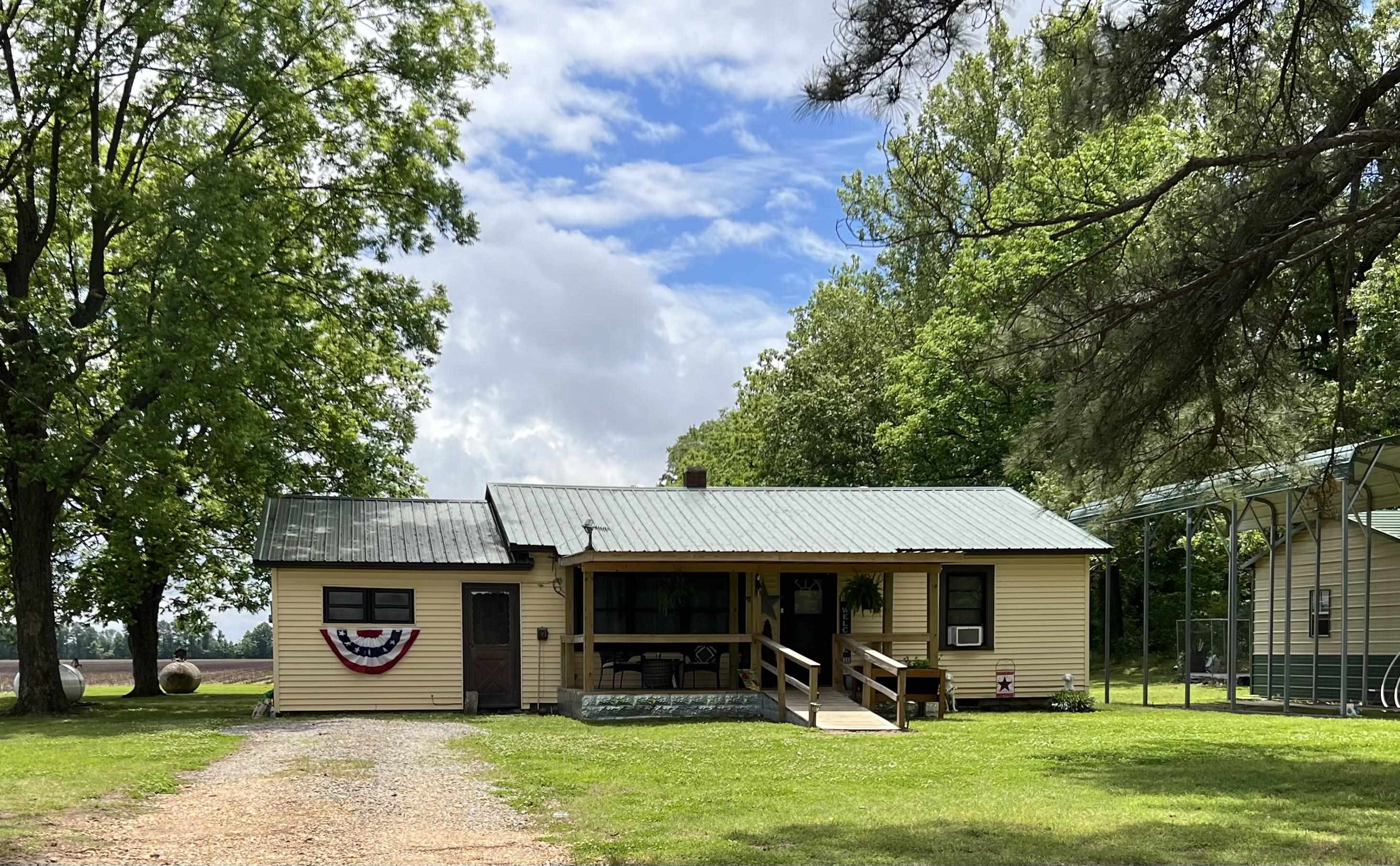 3022  Greene Road 415  Rector, AR