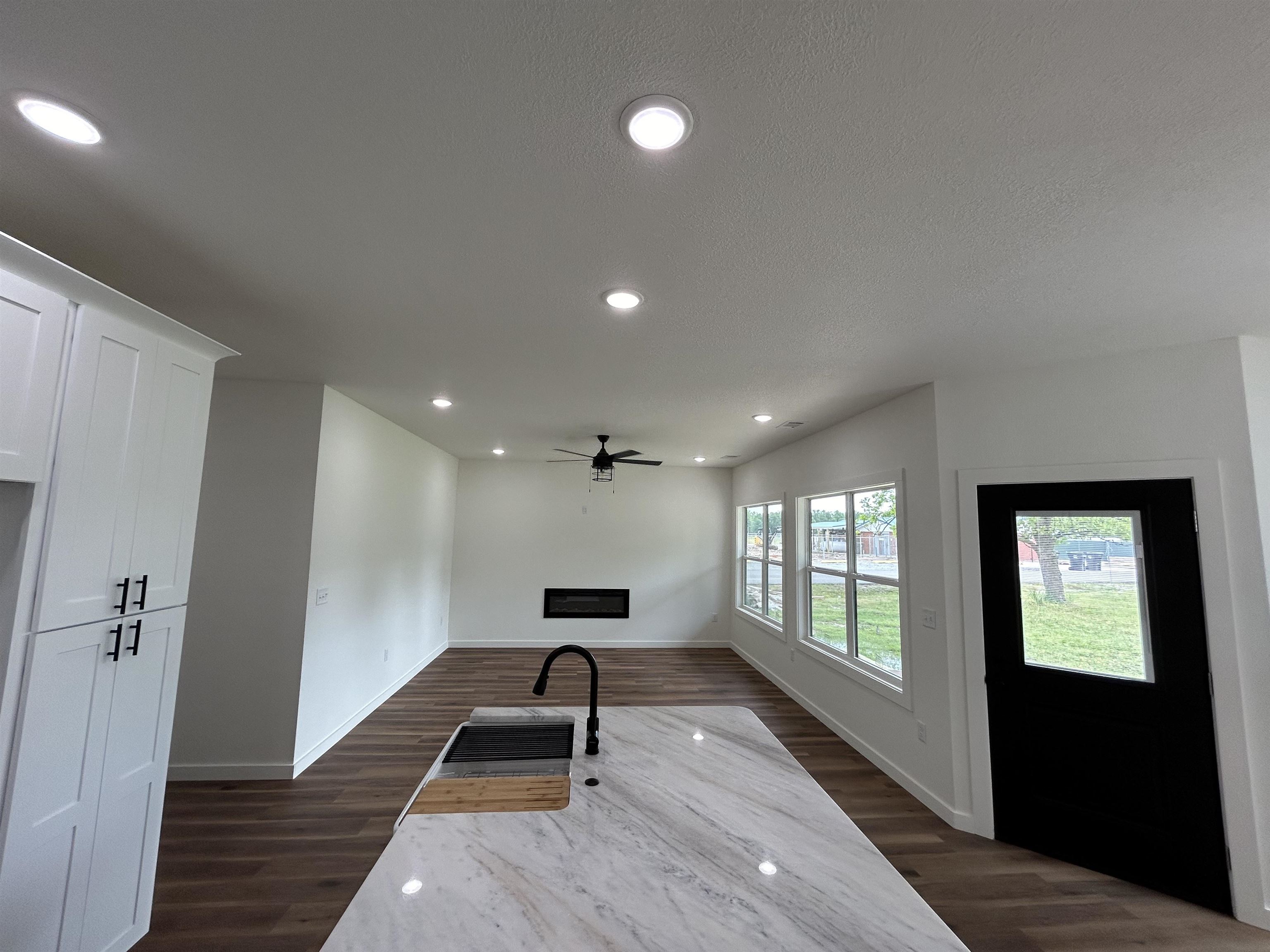 140 E Holder  Walnut Ridge, AR