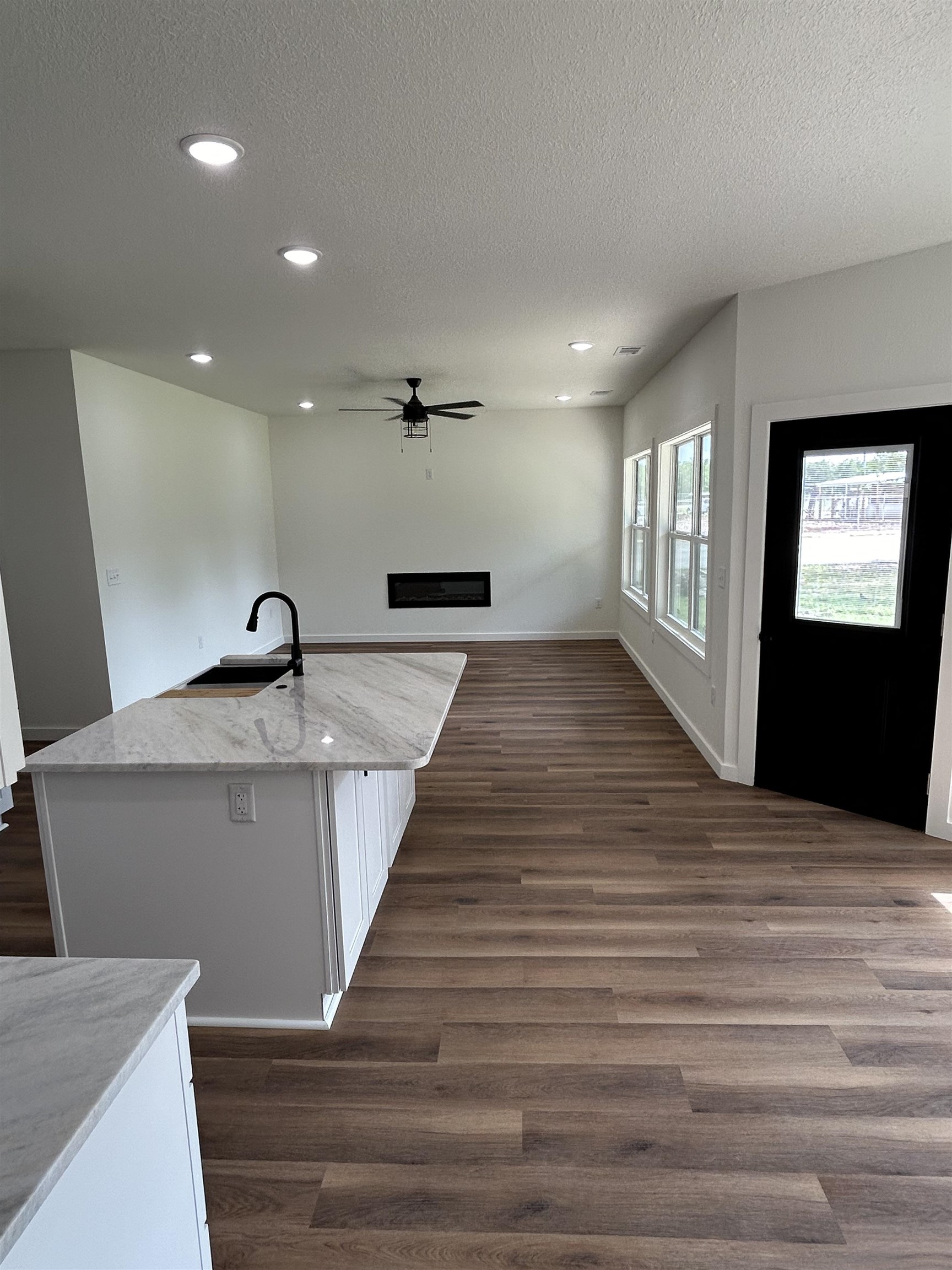 140 E Holder  Walnut Ridge, AR