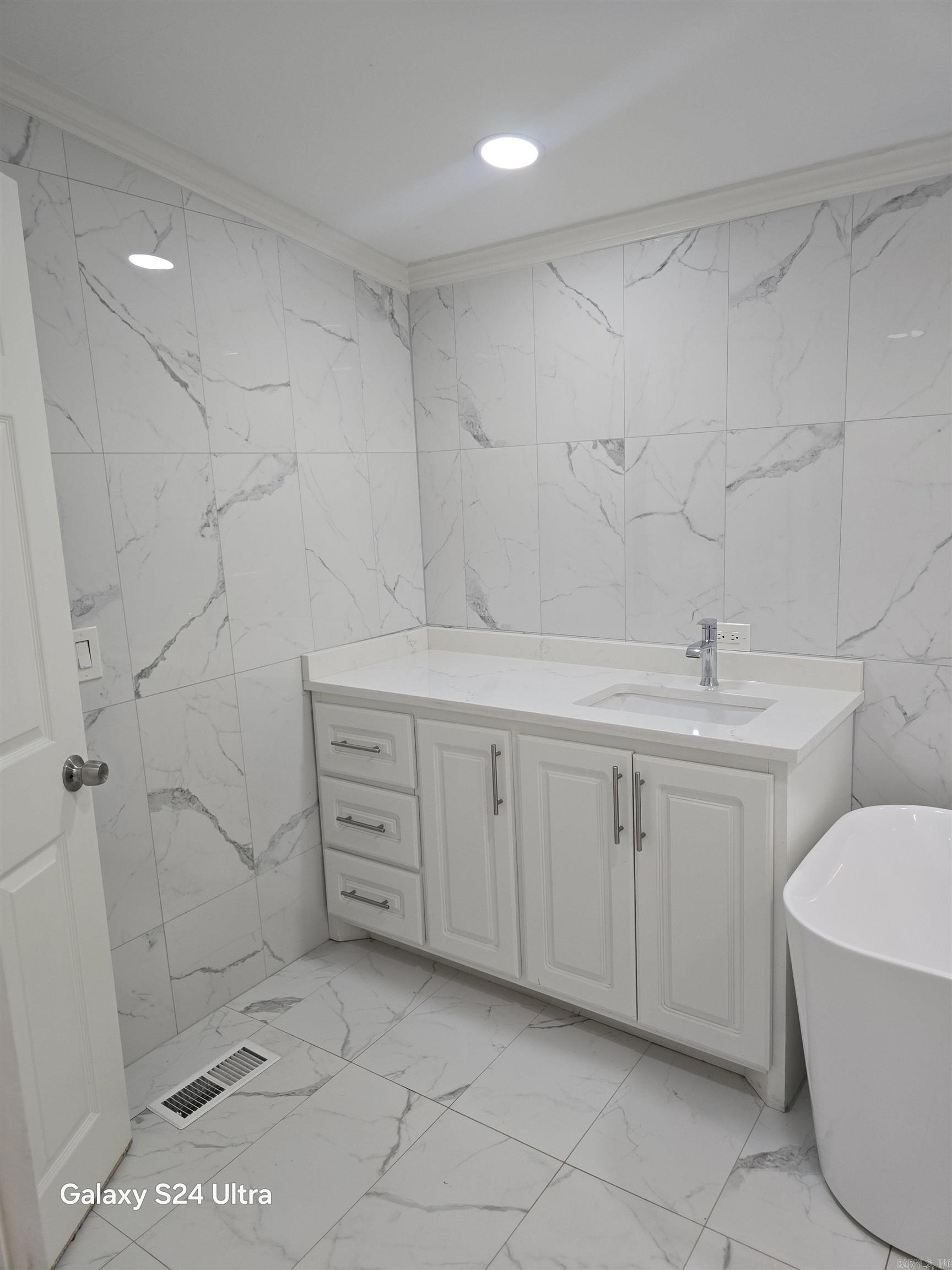 15900  Hidden Valley Trl  Little Rock, AR