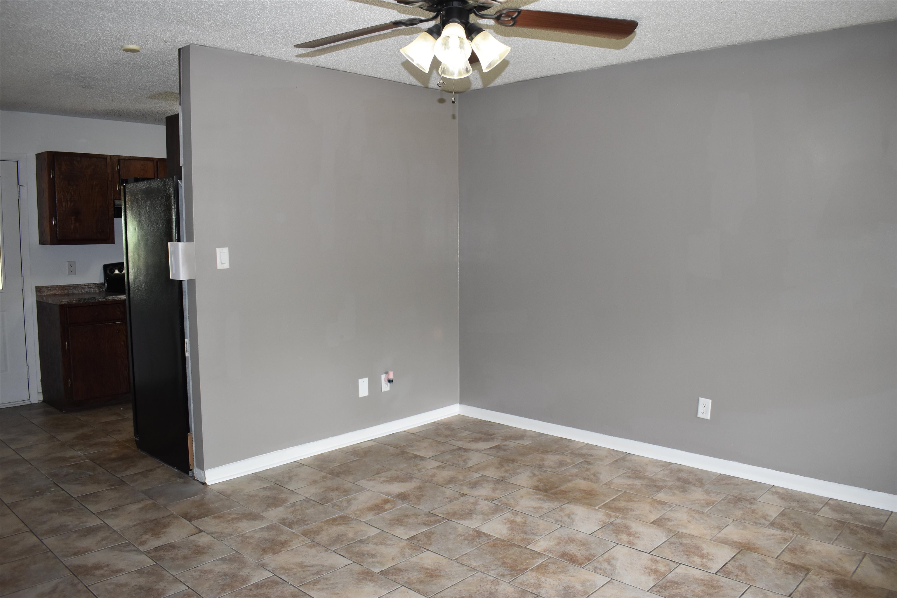 4411 Stonebrook Drive