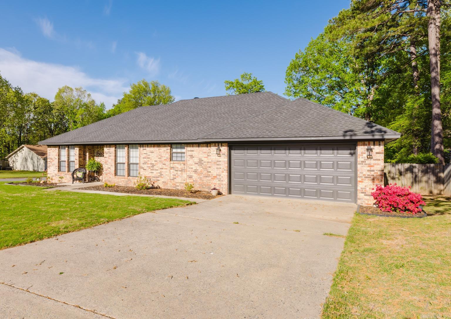 920 Parkway Place Little Rock, AR 72223