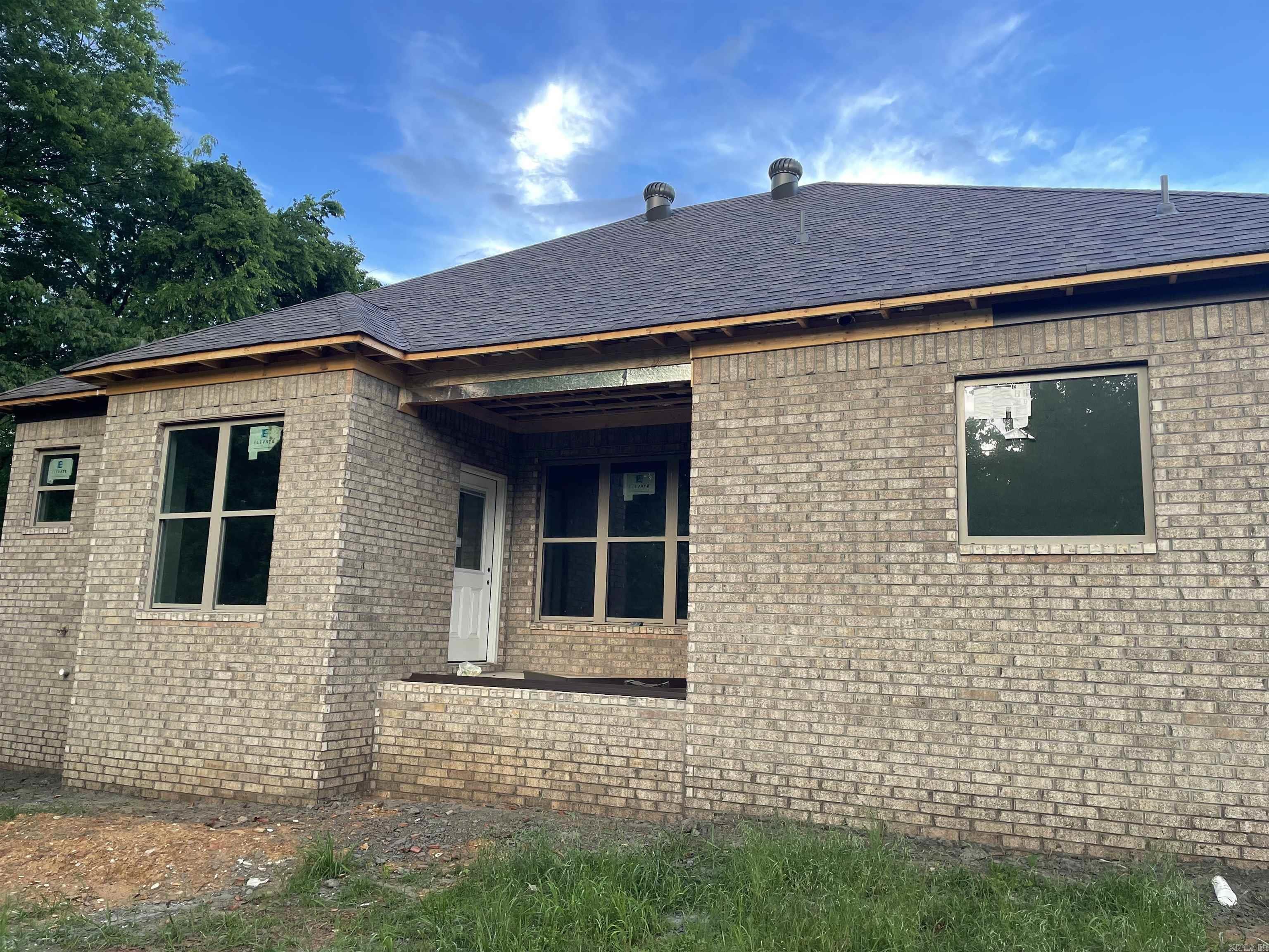 25  Mountain Grove Road  Greenbrier, AR
